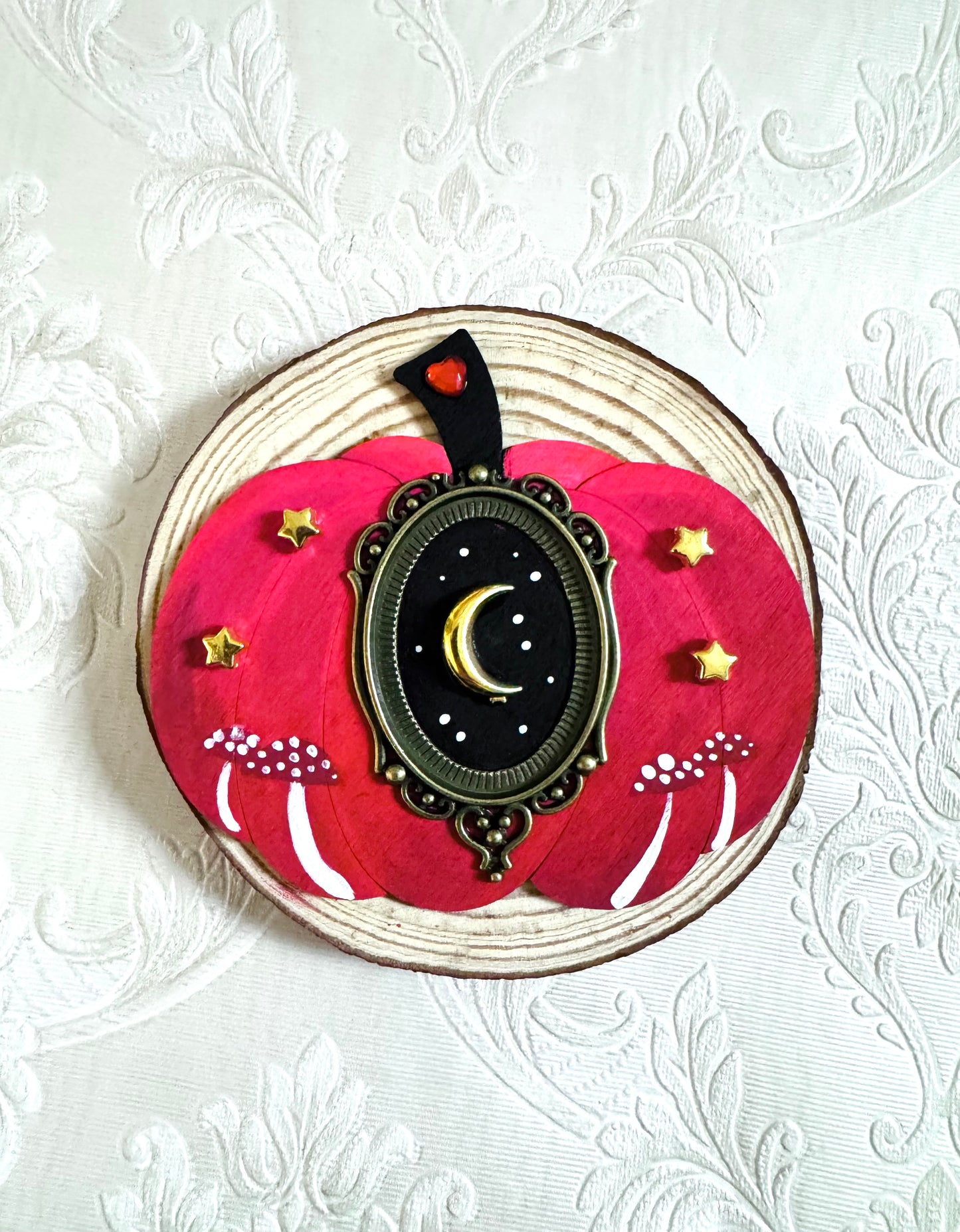 Hand-painted pumpkin wood slice MAGNET / Kézzel festett mini tökös fakorong mágnes