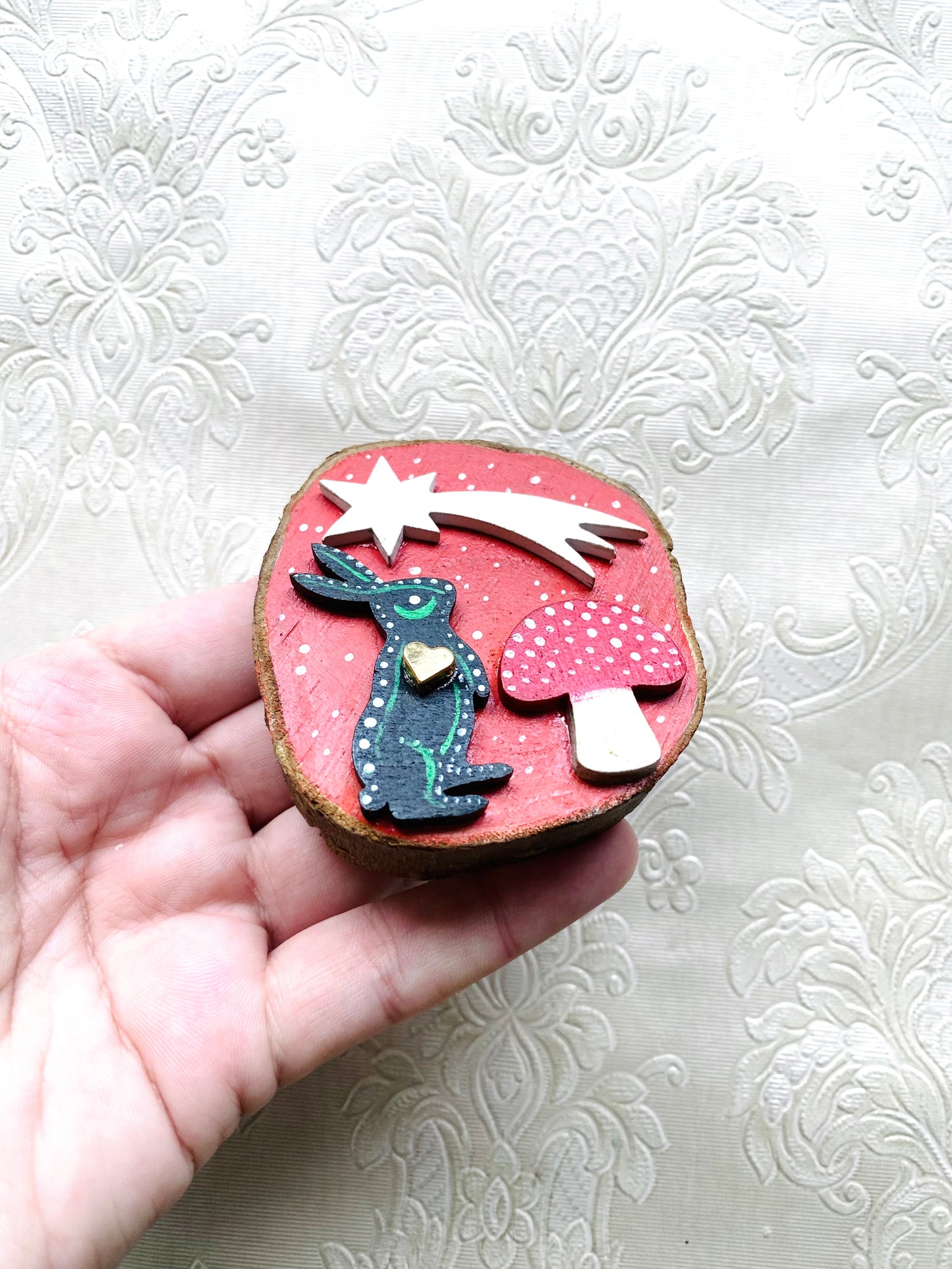 Hand-painted mini wood slice MAGNET / Kézzel festett mini fakorong mágnes