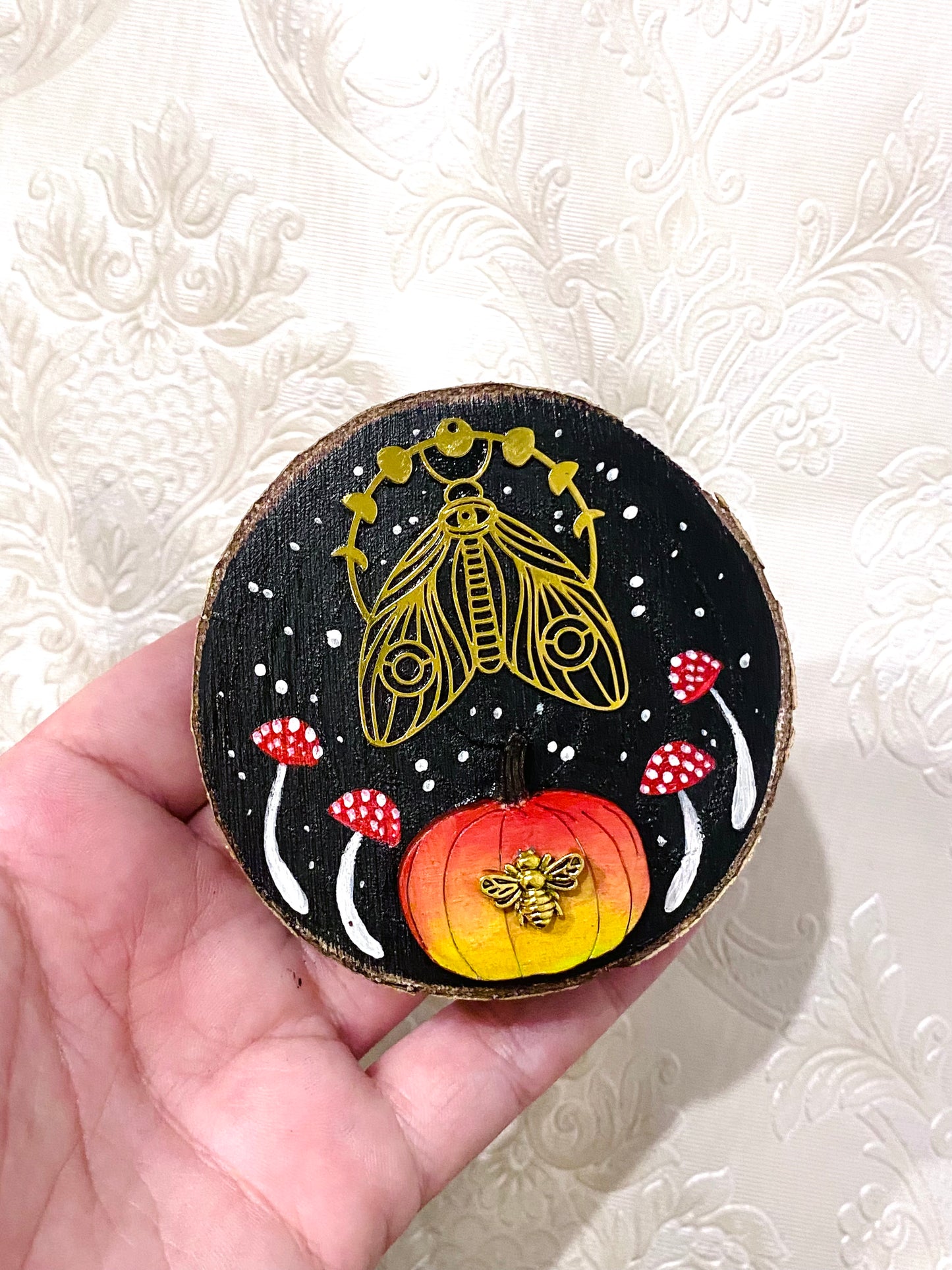 Hand-painted mini wood slice MAGNET / Kézzel festett mini fakorong mágnes