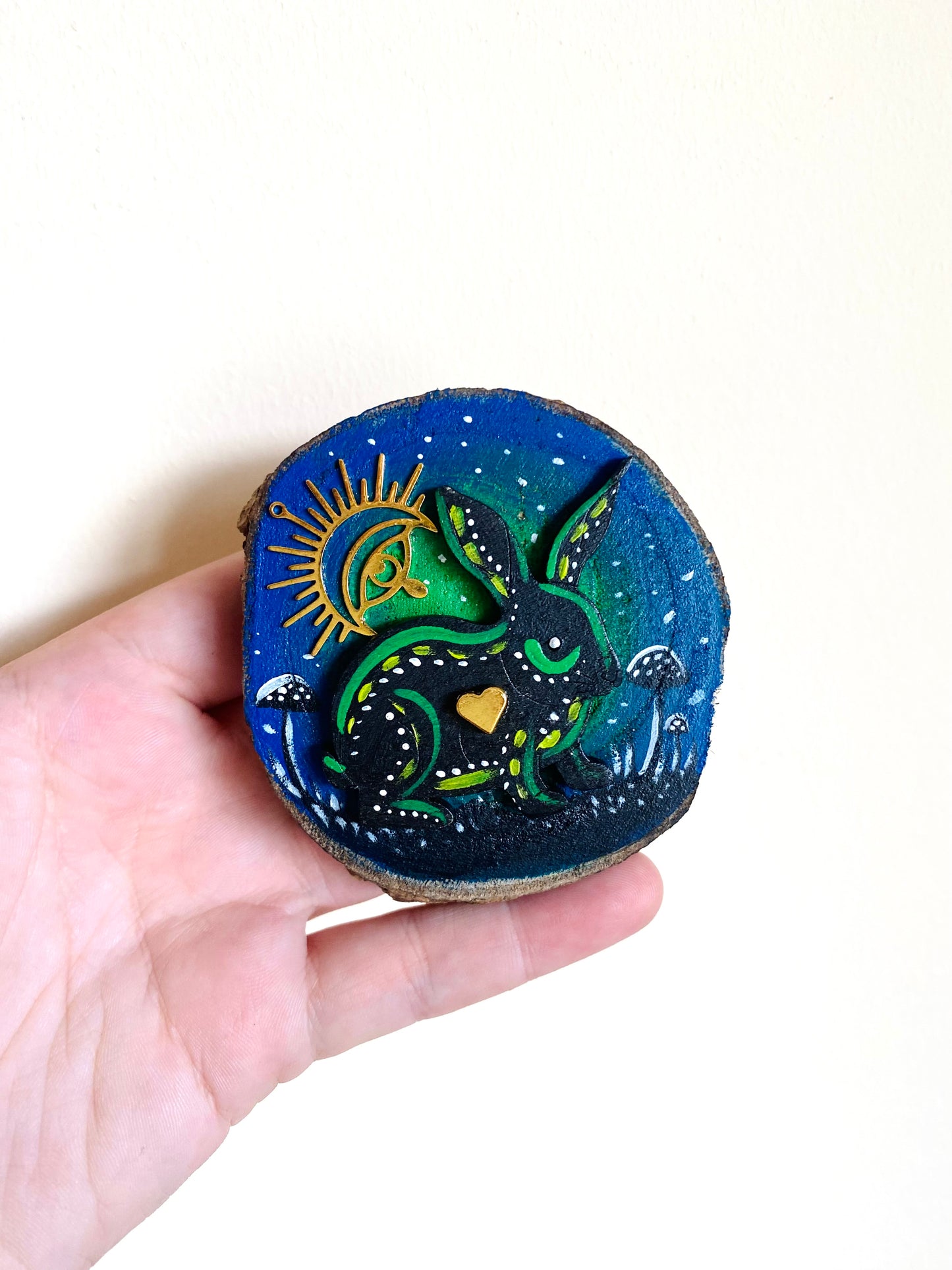 Hand-painted mini wood slice MAGNET / Kézzel festett mini fakorong mágnes