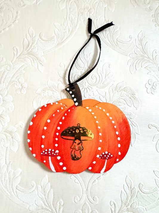 Hand-painted pumpkin MAGNET and ornament / Kézzel festett tök mágnes és dísz