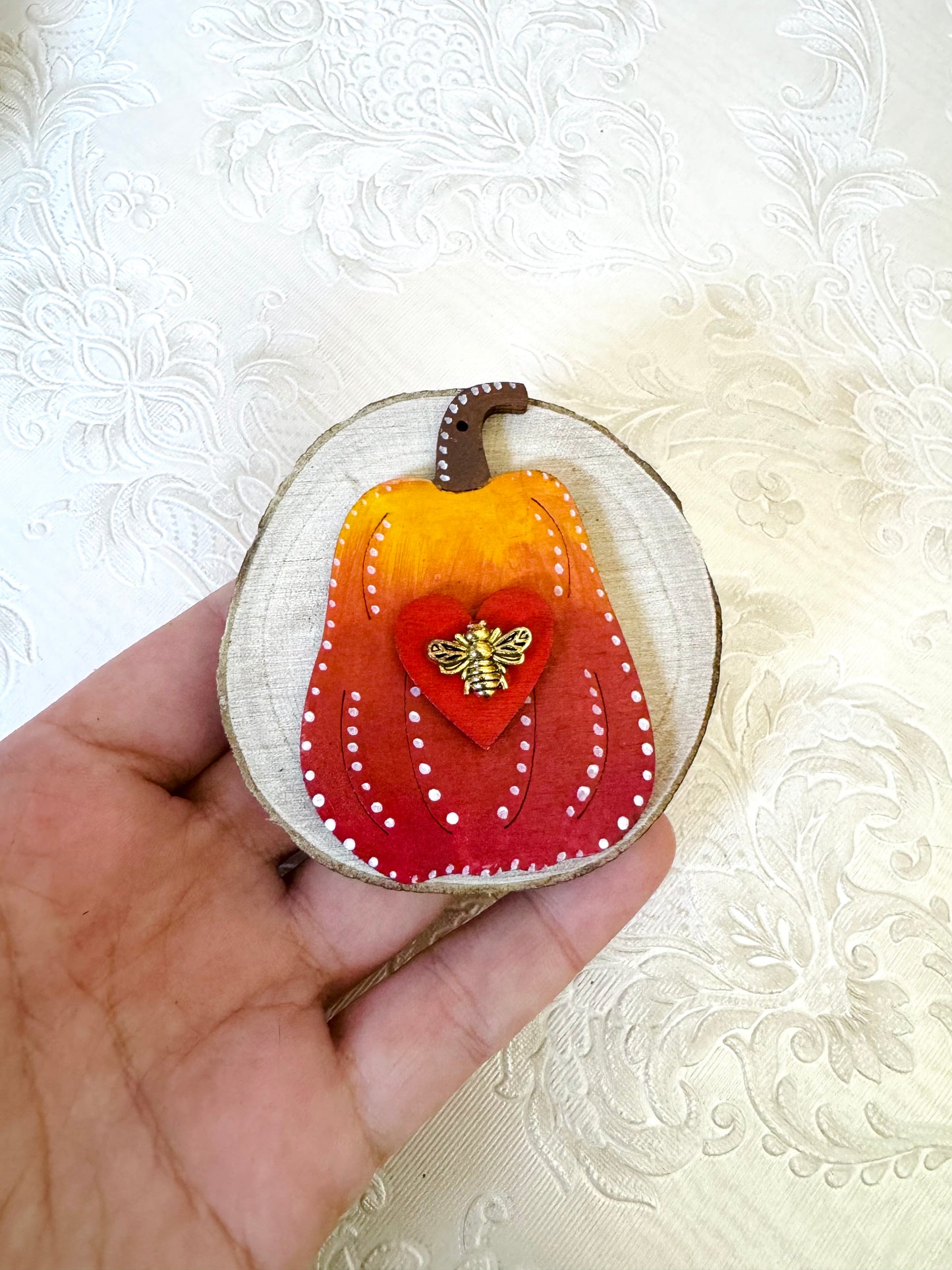 Hand-painted mini wood slice MAGNET / Kézzel festett mini fakorong mágnes