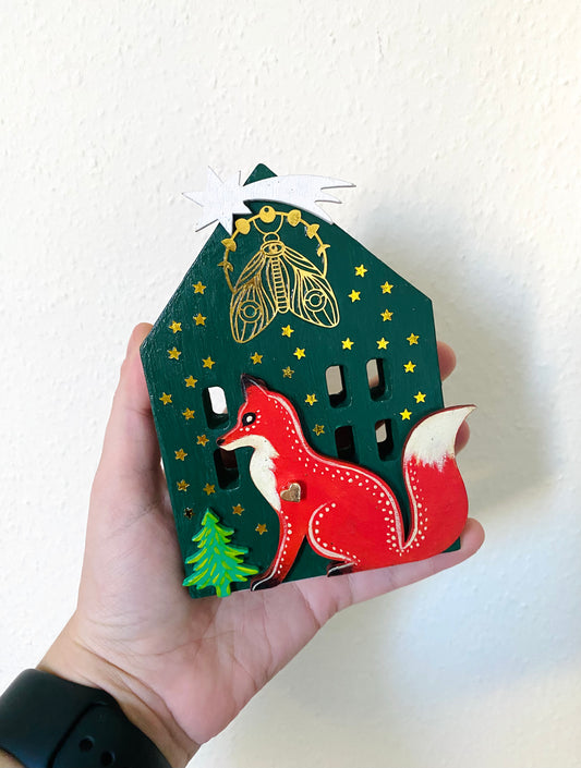Hand-painted magic house / Kézzel festett varázsházikó