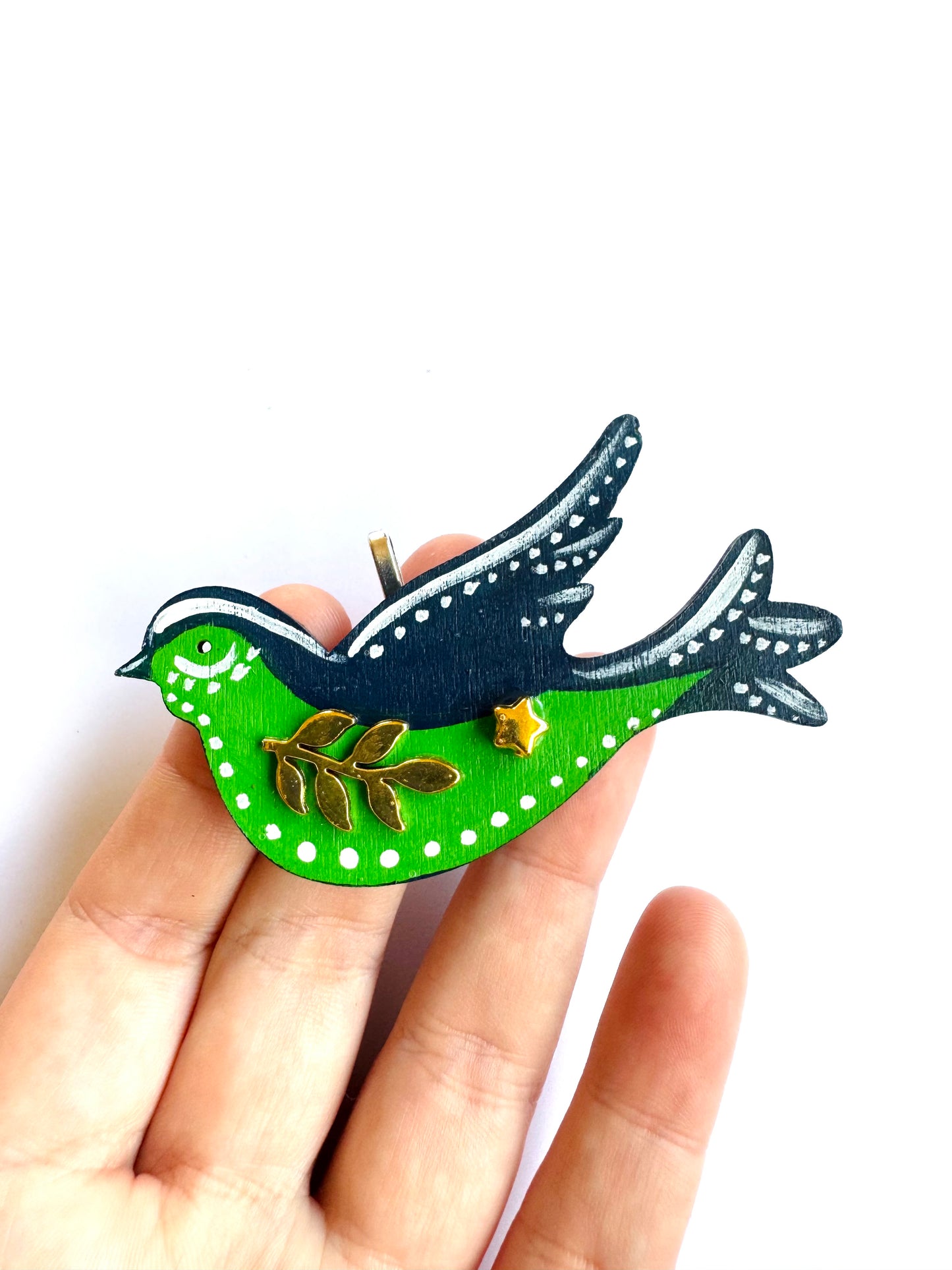 Hand-painted wooden 2 in 1 bird brooch/pendant (Springcollection) / Kézzel festett mini fa 2 az 1-ben madárka bross/medál