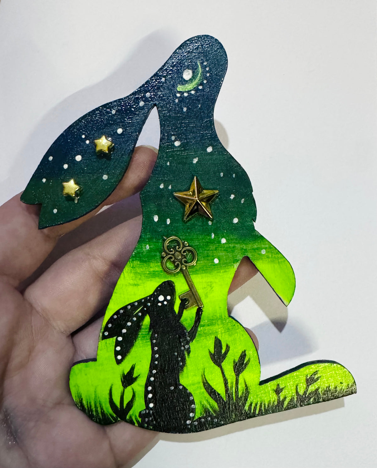 Hand-painted EYCIIR rabbit MAGNET / Kézzel festett EYCIIR nyuszi mágnes