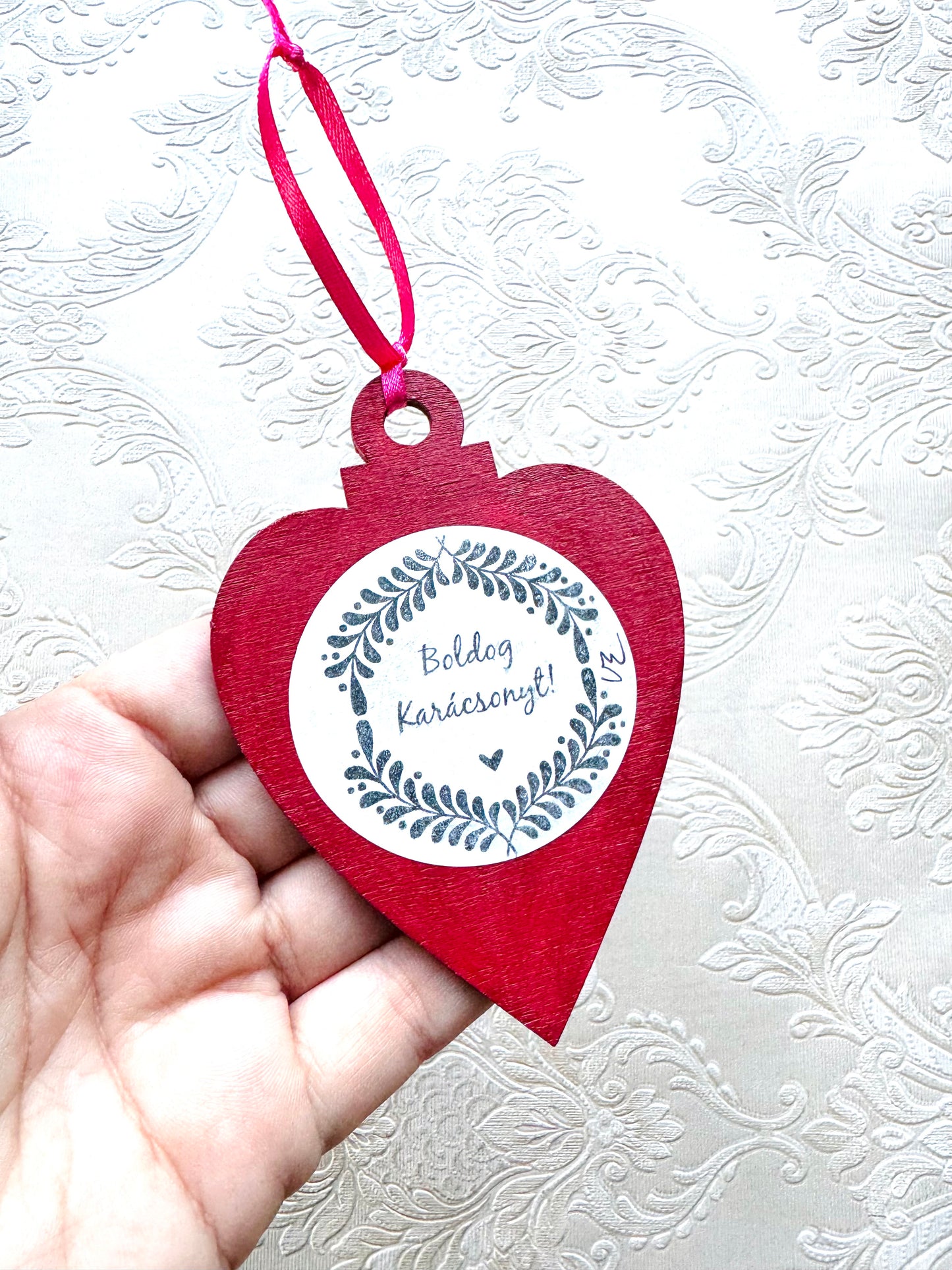 Hand-painted Christmas heart ornament / Kézzel festett karácsonyi szívecske dísz