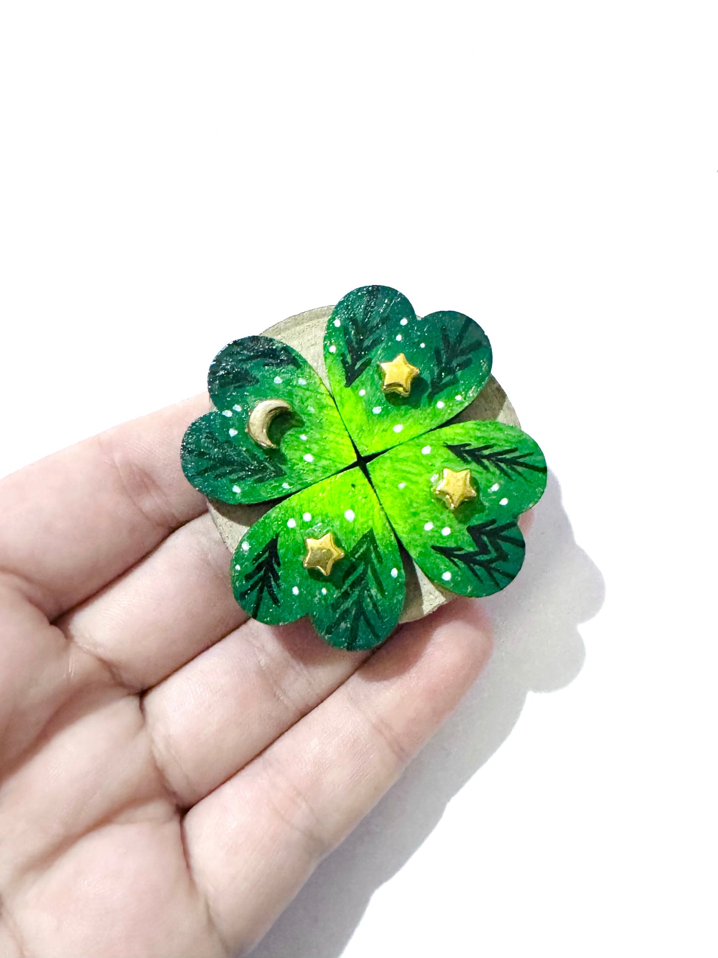 Hand-painted mini wood & steel clover MAGNET / Kézzel festett mini fa & fém lóhere MÁGNES (Copy)