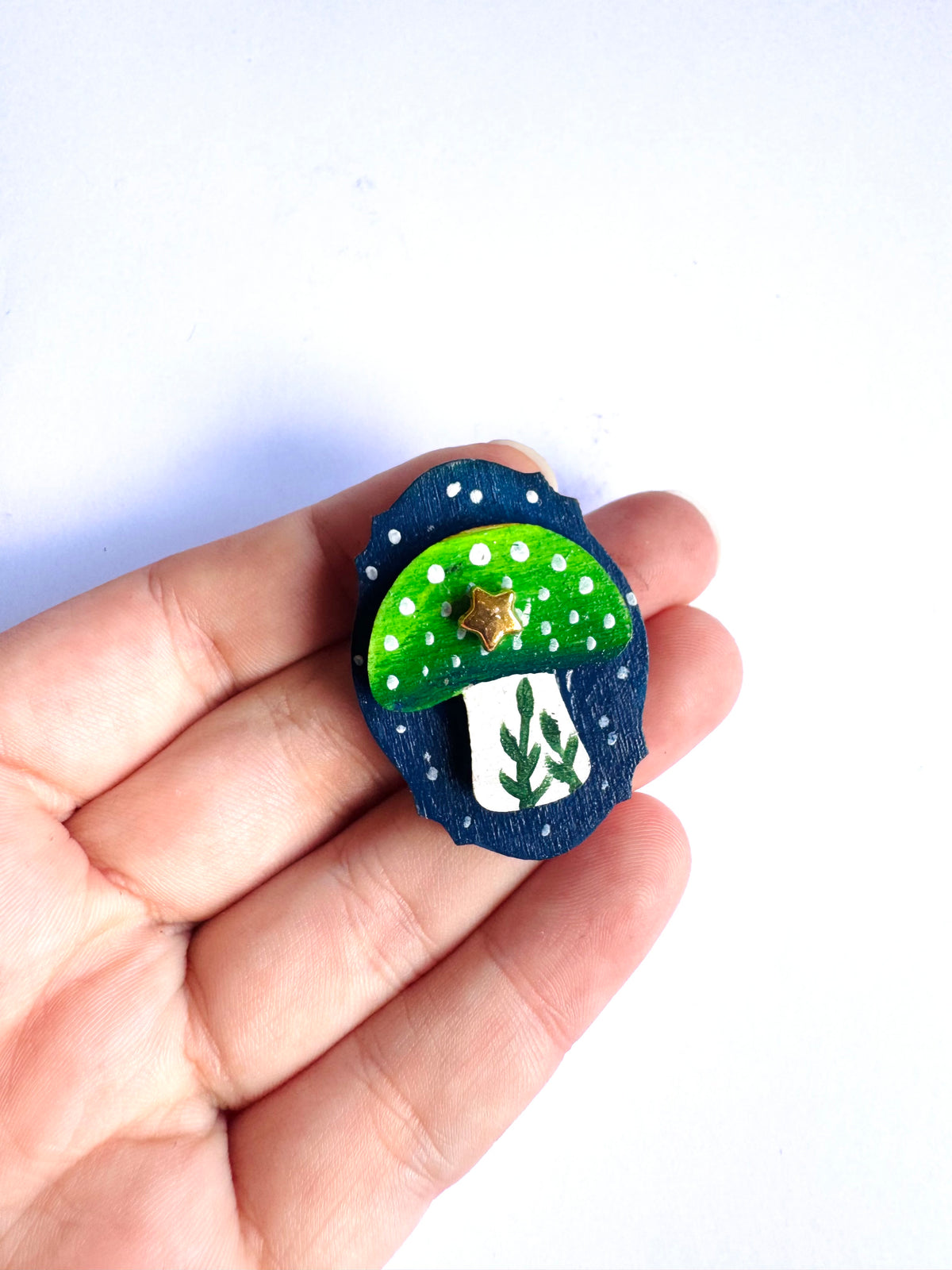 Hand-painted mini wooden MAGNET / Kézzel festett mini fakorong MÁGNES