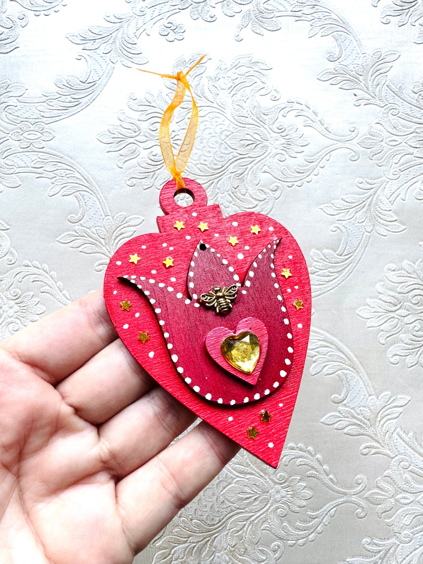 Hand-painted Christmas heart ornament / Kézzel festett karácsonyi szívecske dísz