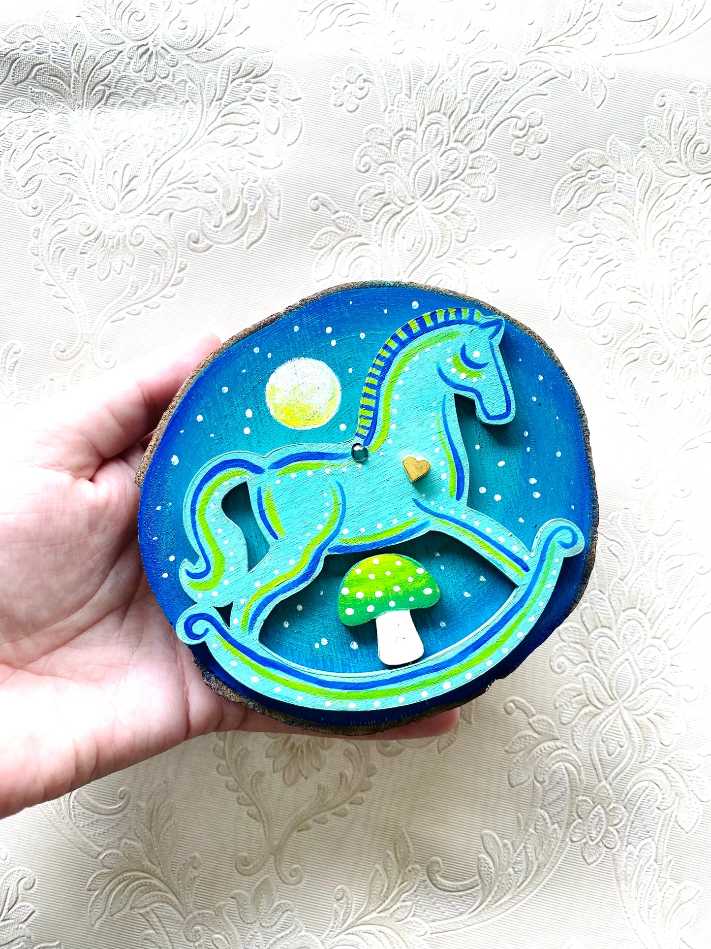 Hand-painted mini wood slice MAGNET / Kézzel festett mini fakorong mágnes