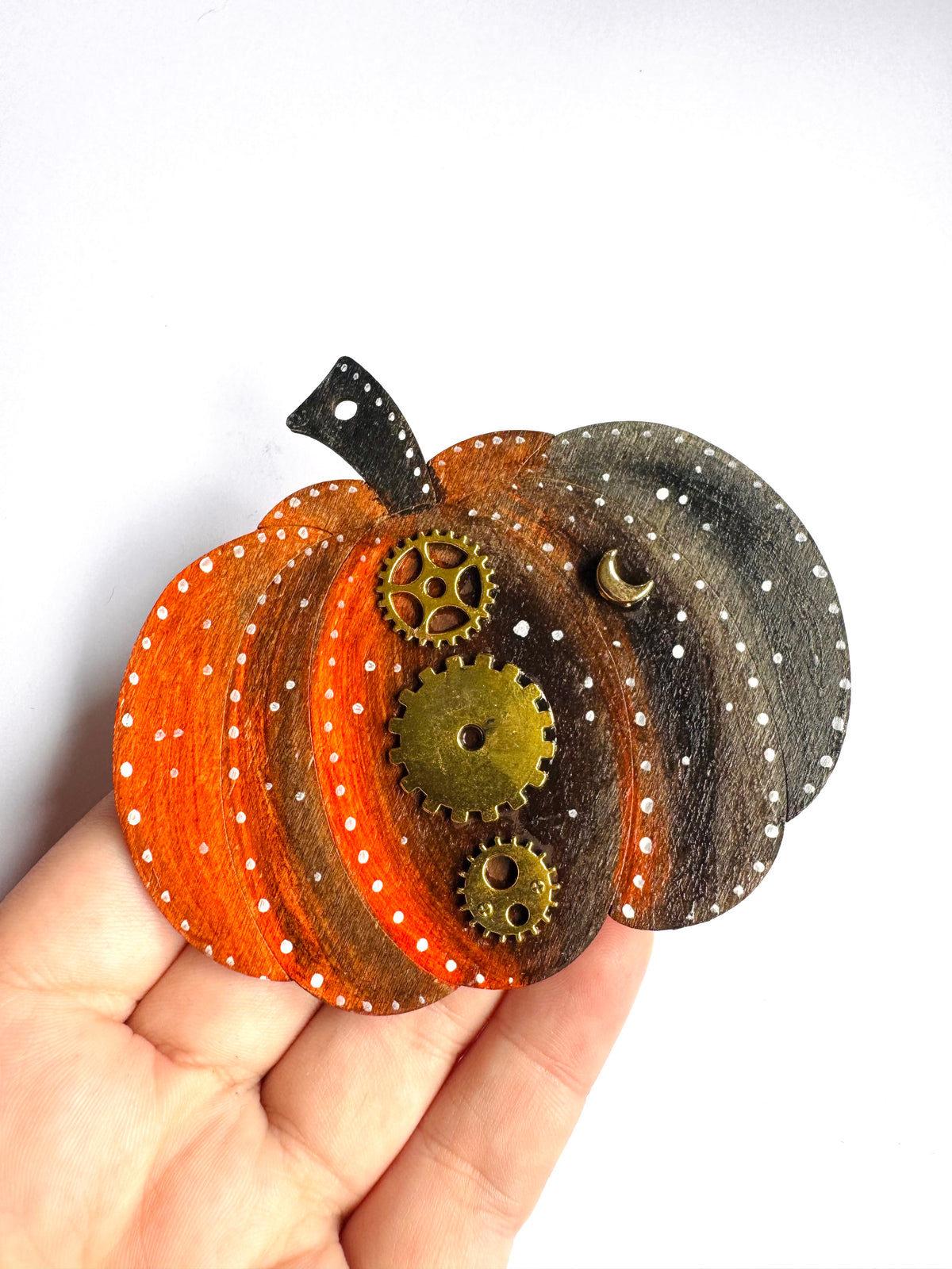 Hand-painted “steampunk” MAGNET / Kézzel festett “steampunk” mágnes