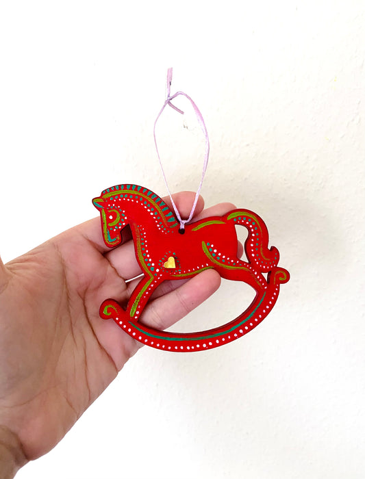 Hand-painted rocking horse ornament / Kézzel festett hintaló dísz