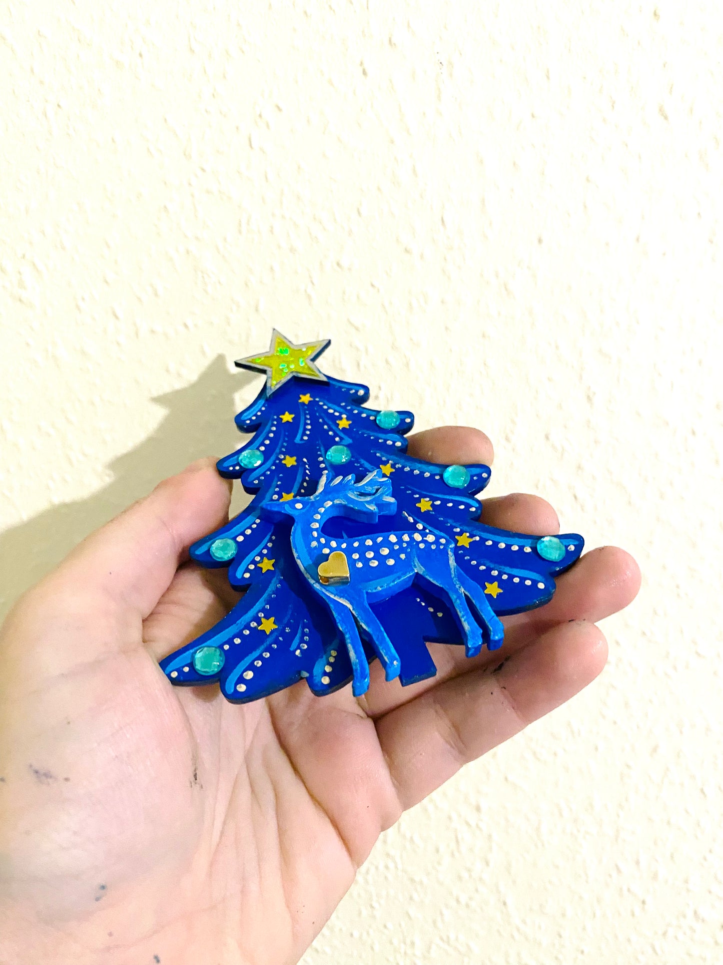 Hand-painted Christmas tree magnet / Kézzel festett karácsonyfa mágnes