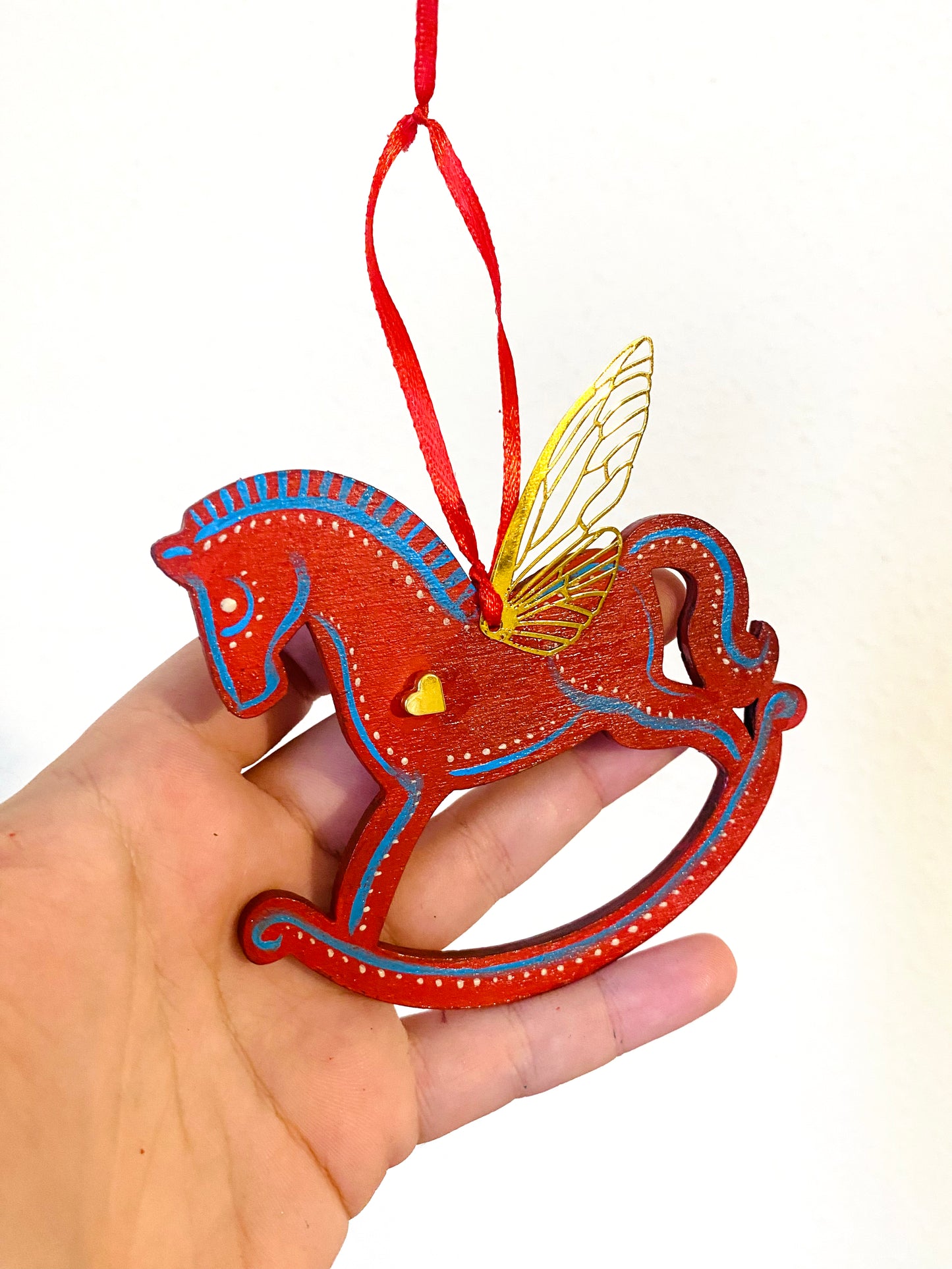Hand-painted WINGED hintaló függő dísz / Kézzel festett szárnyas hintaló dísz