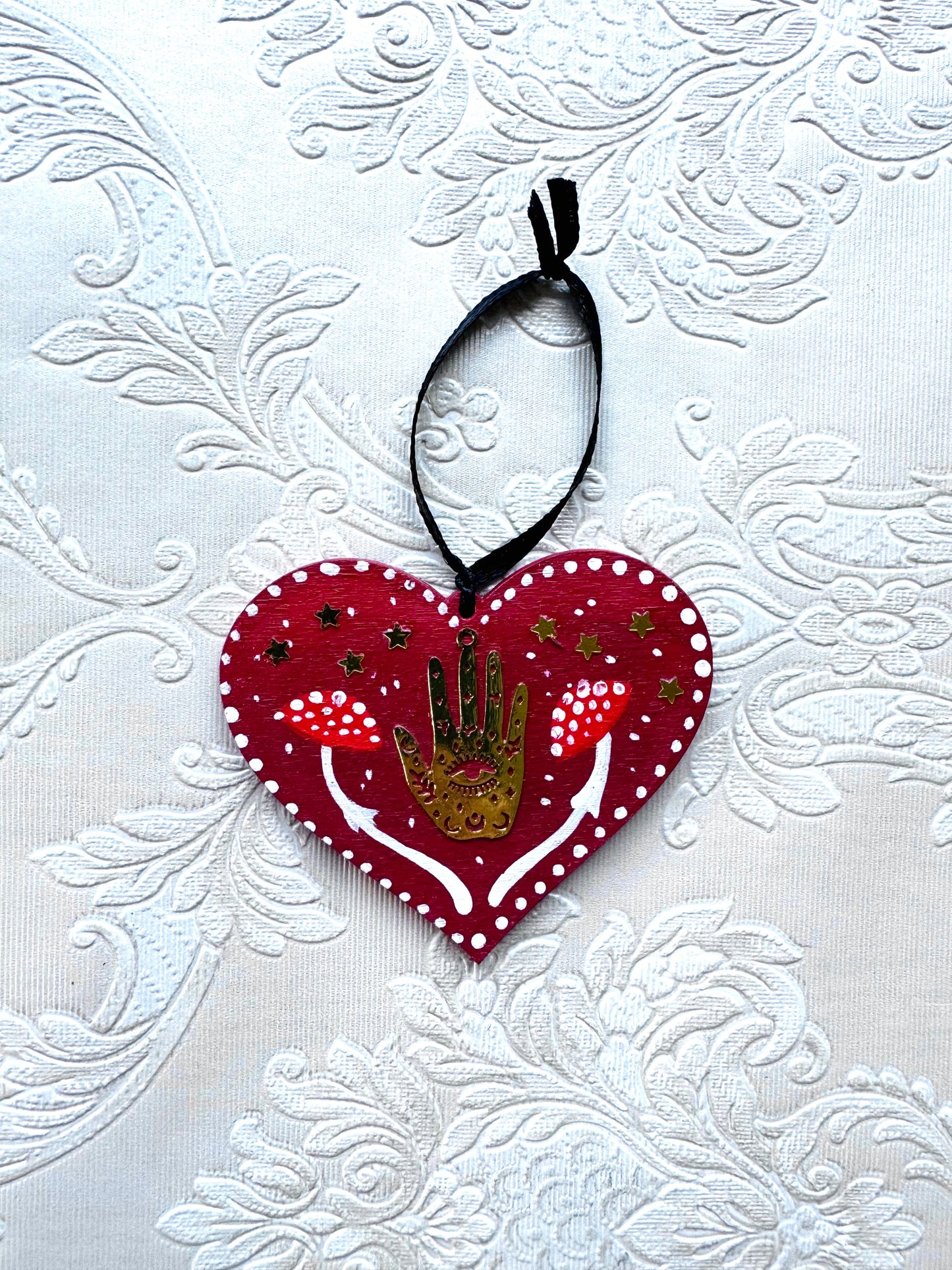 Hand-painted Christmas heart ornament / Kézzel festett karácsonyi szívecske dísz