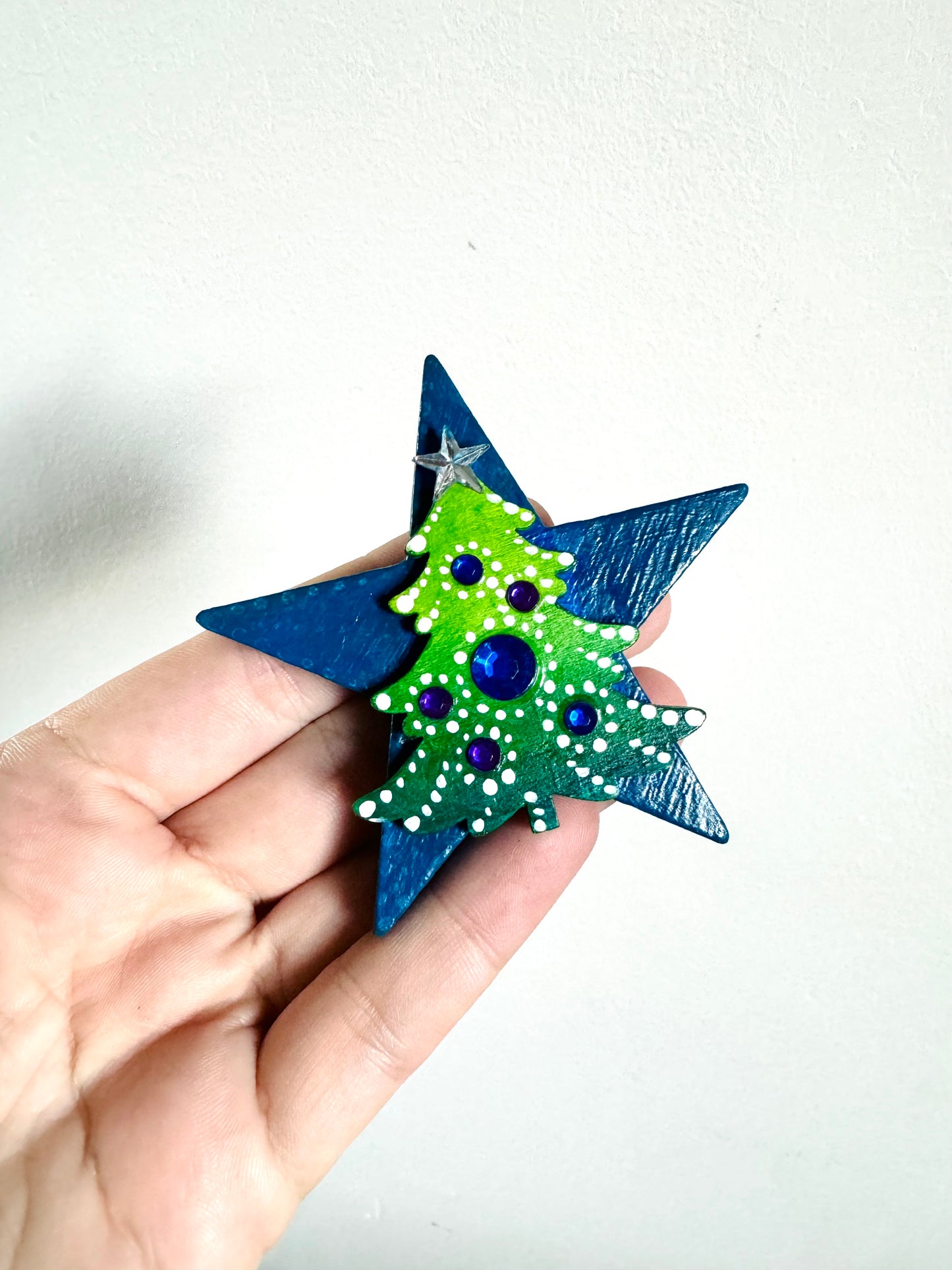 Hand-painted Christmas star magnet / Kézzel festett karácsonyi csillag mágnes