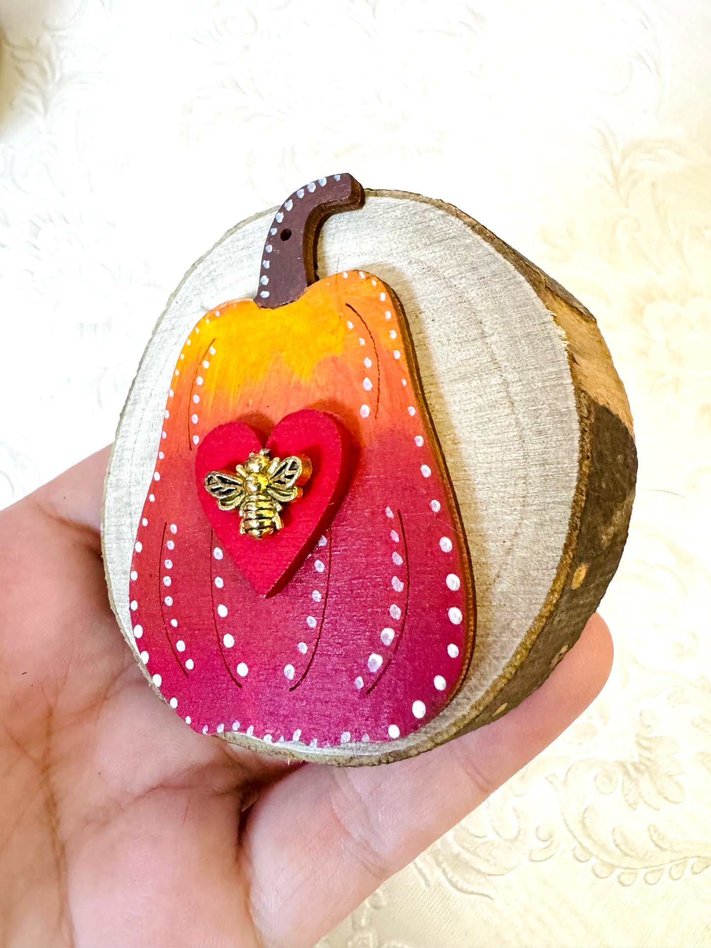 Hand-painted mini wood slice MAGNET / Kézzel festett mini fakorong mágnes