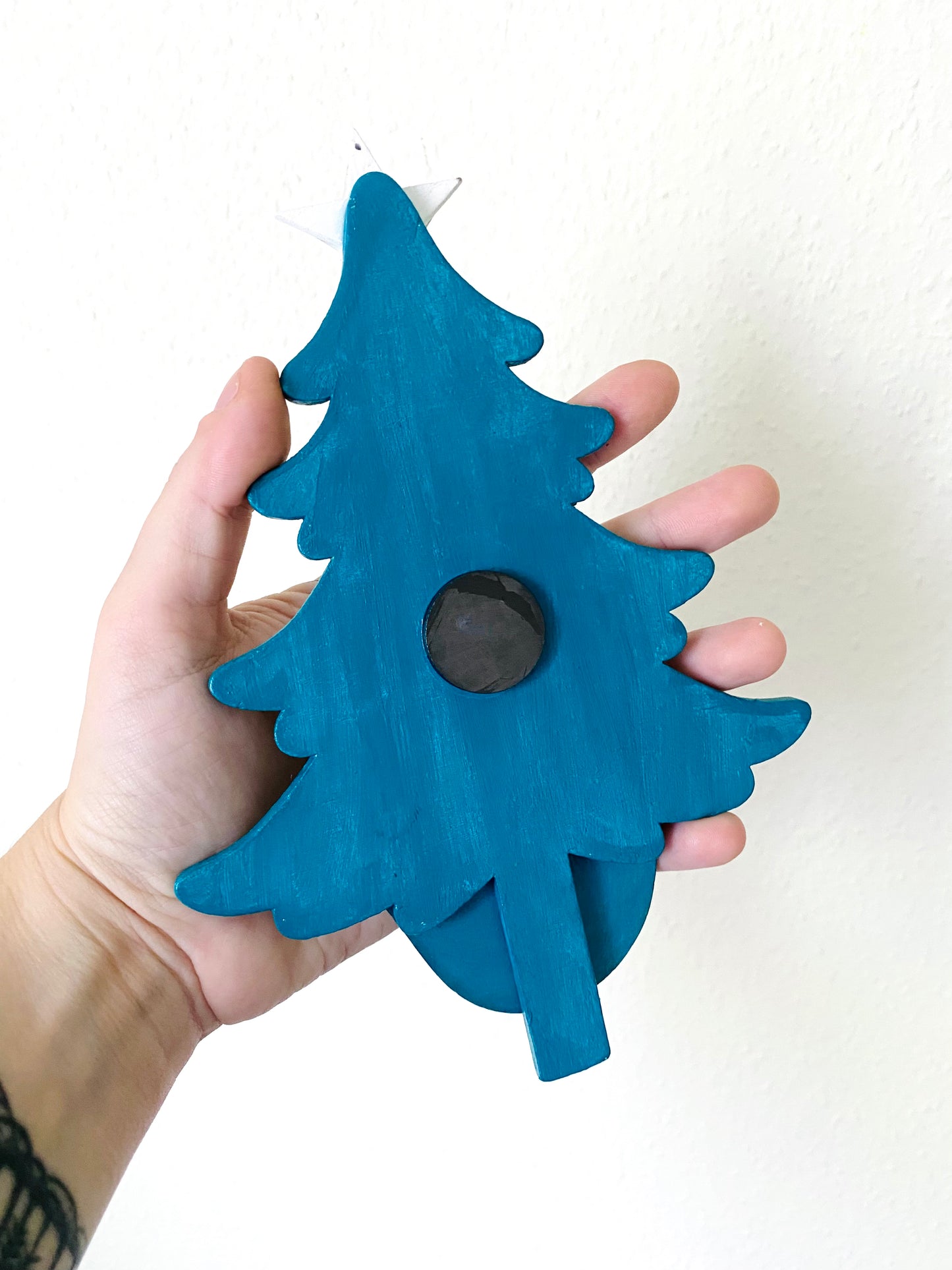 Hand-painted Christmas tree magnet / Kézzel festett karácsonyfa mágnes
