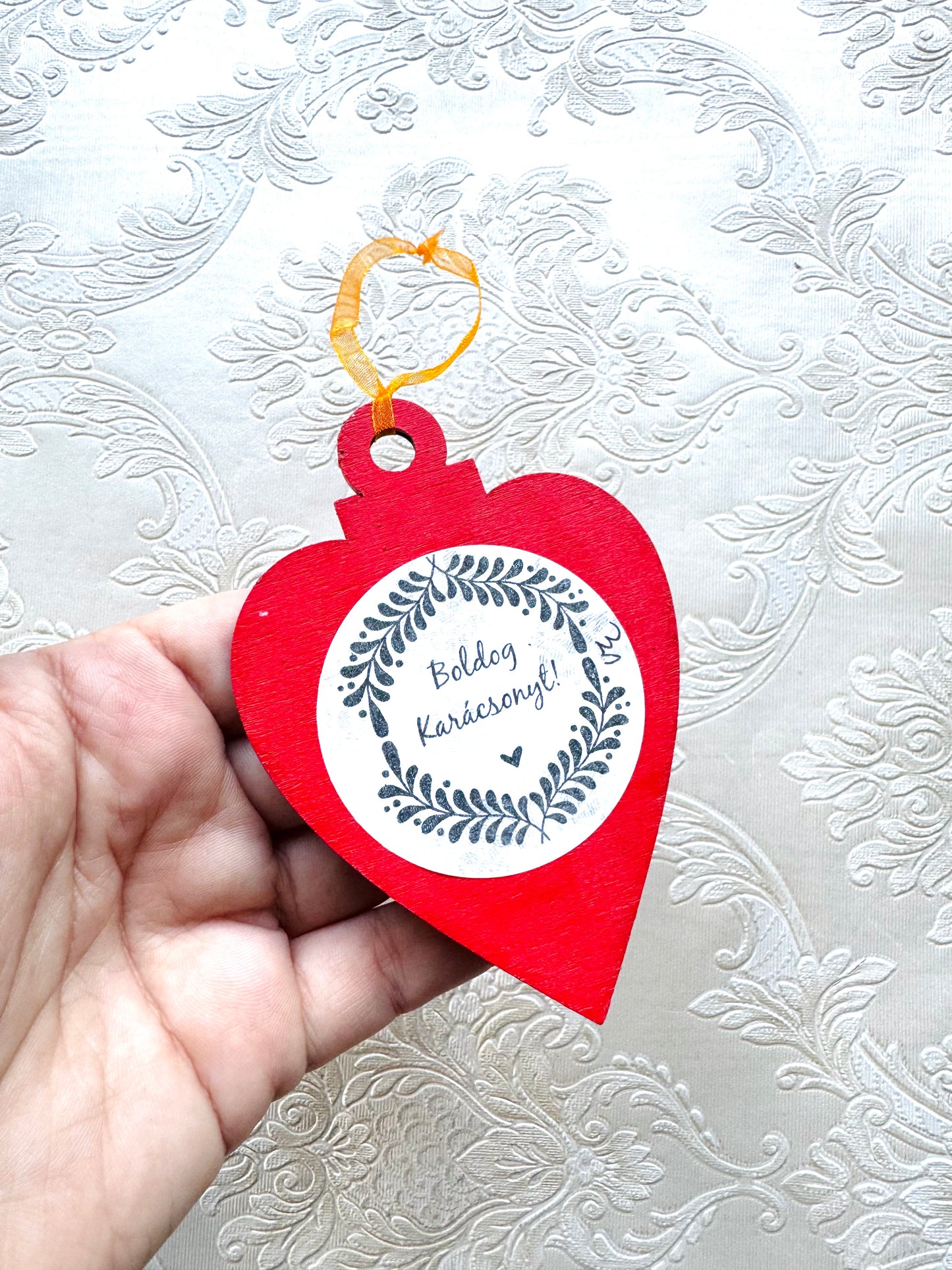 Hand-painted Christmas heart ornament / Kézzel festett karácsonyi szívecske dísz