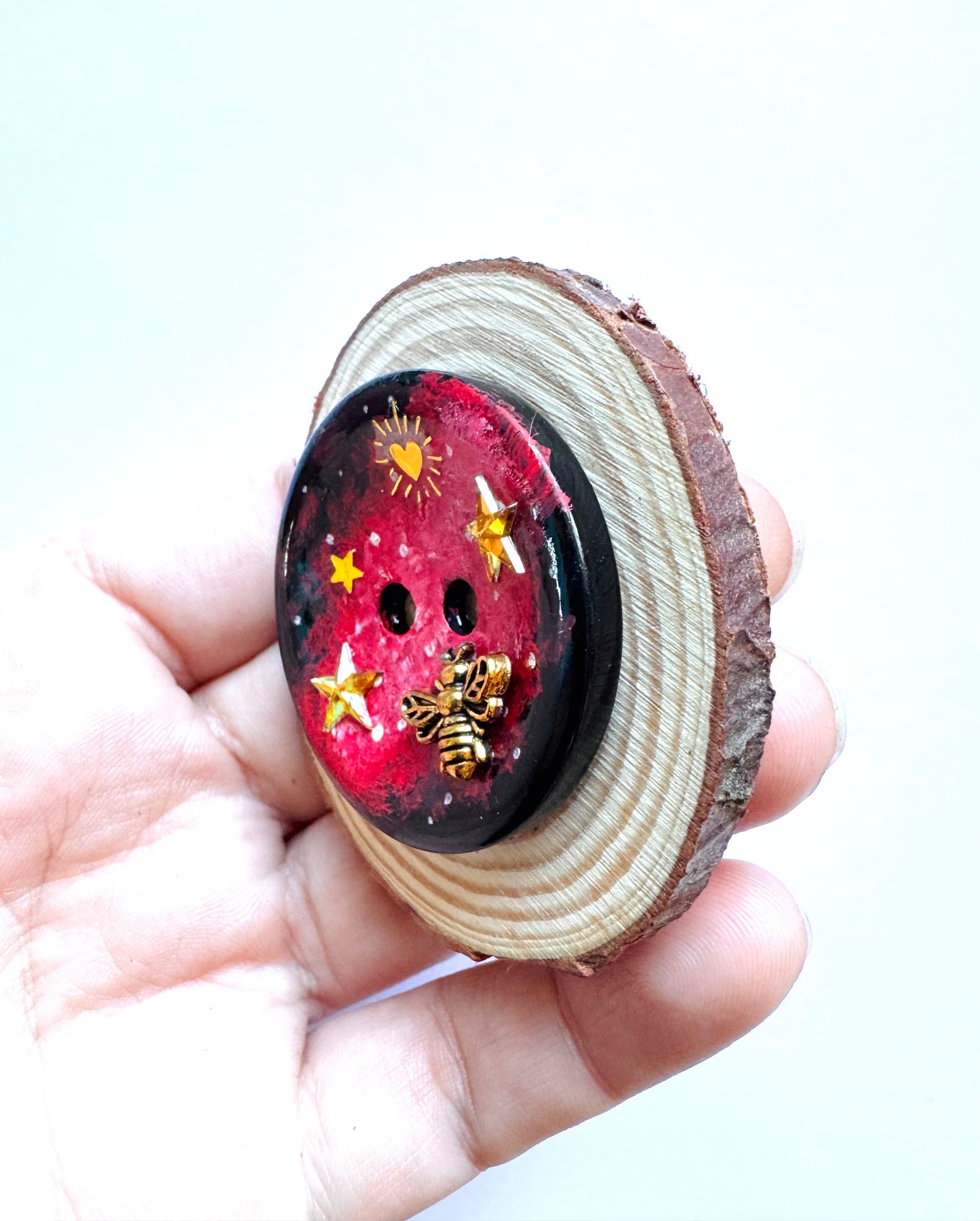 Hand-painted mini wood & button MAGNET / Kézzel festett mini fakorong & gomb MÁGNES