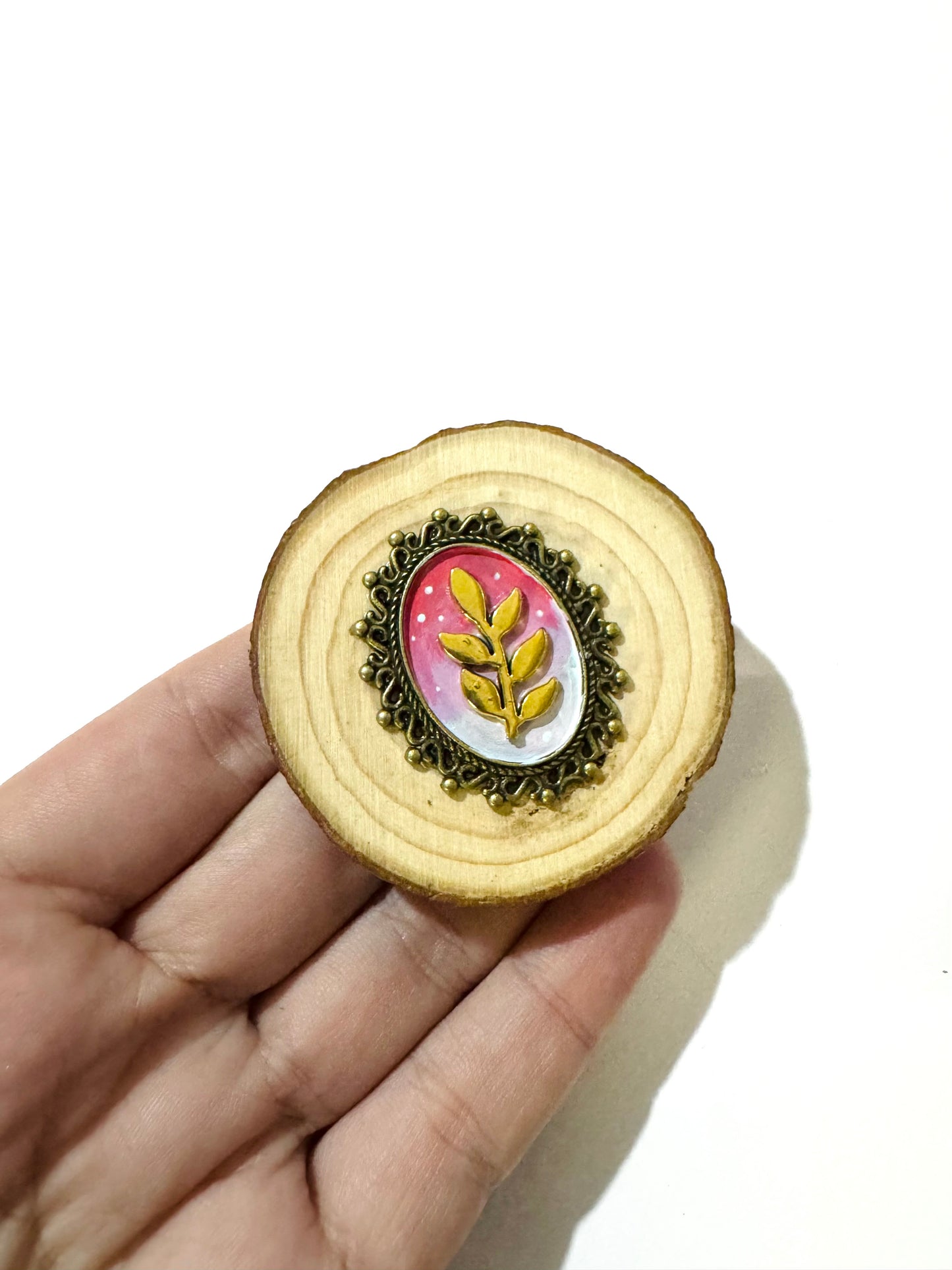 Hand-painted mini wood slice MAGNET / Kézzel festett mini fakorong mágnes