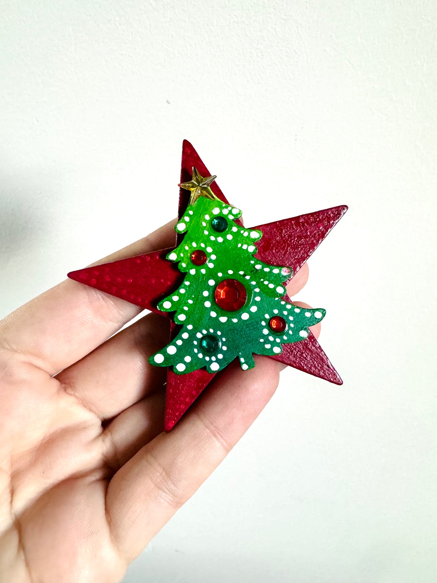 Hand-painted Christmas star magnet / Kézzel festett karácsonyi csillag mágnes
