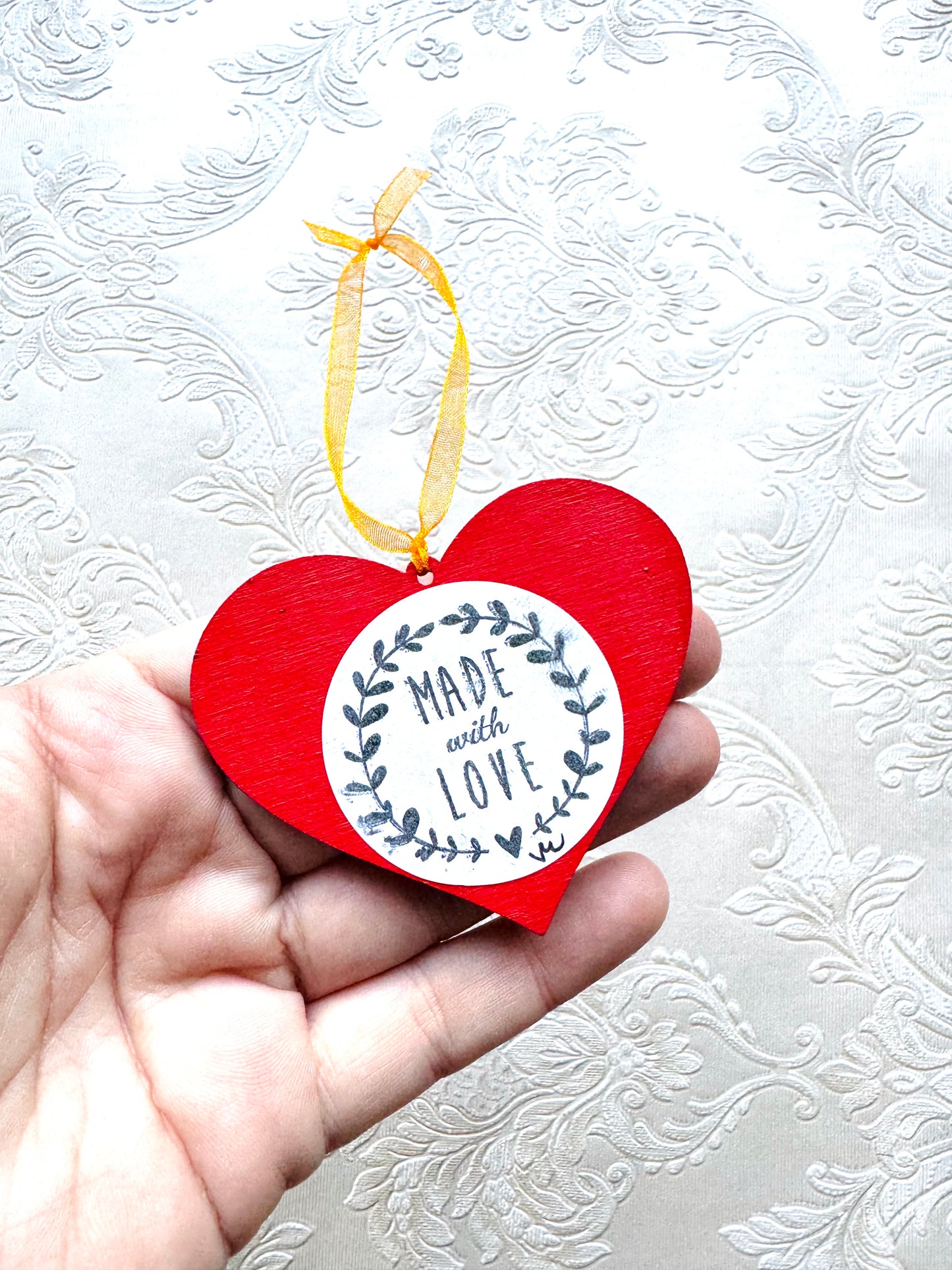 Hand-painted Christmas heart ornament / Kézzel festett karácsonyi szívecske dísz