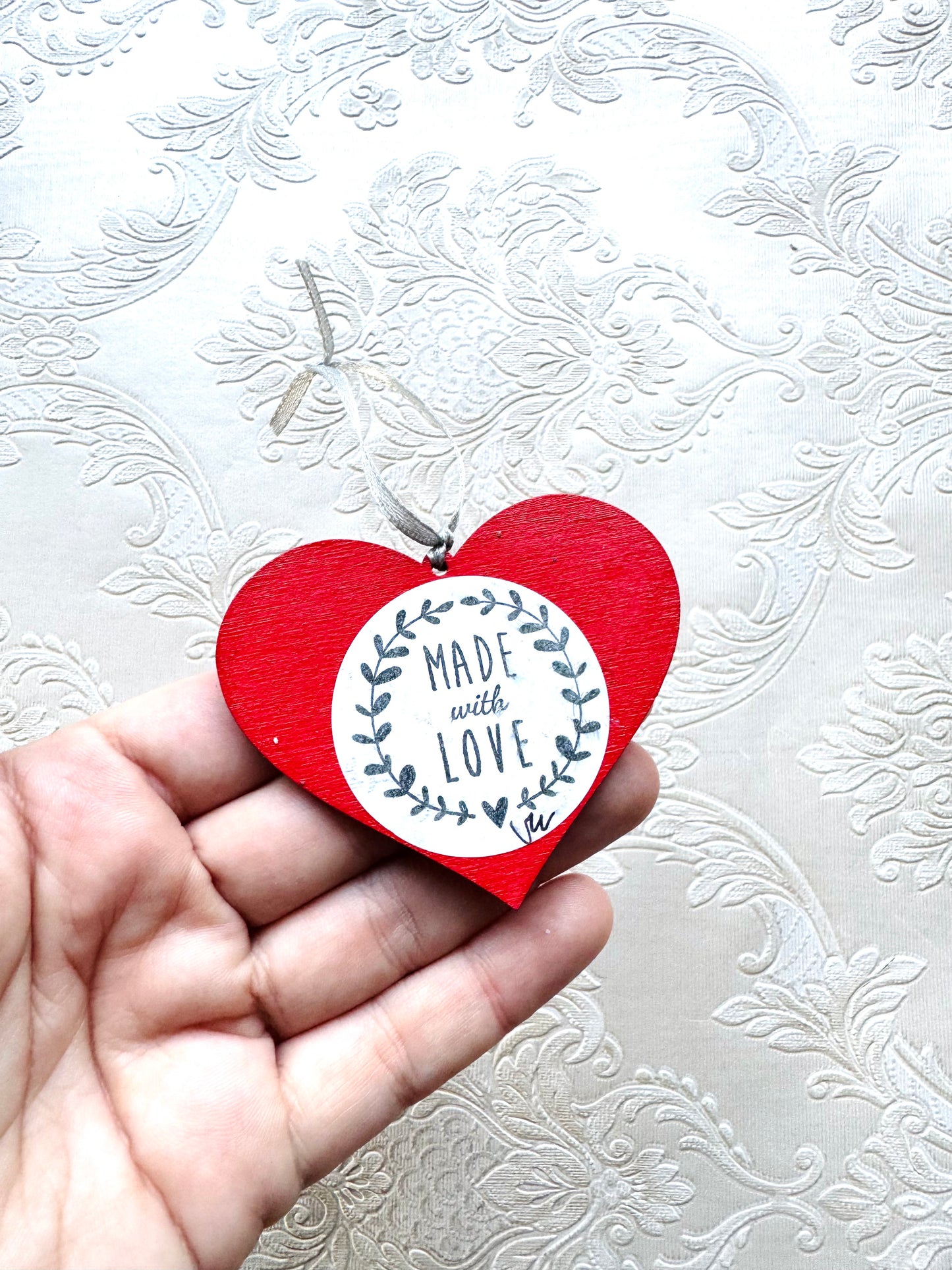 Hand-painted Christmas heart ornament / Kézzel festett karácsonyi szívecske dísz