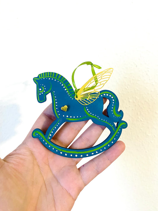 Hand-painted WINGED hintaló függő dísz / Kézzel festett szárnyas hintaló dísz