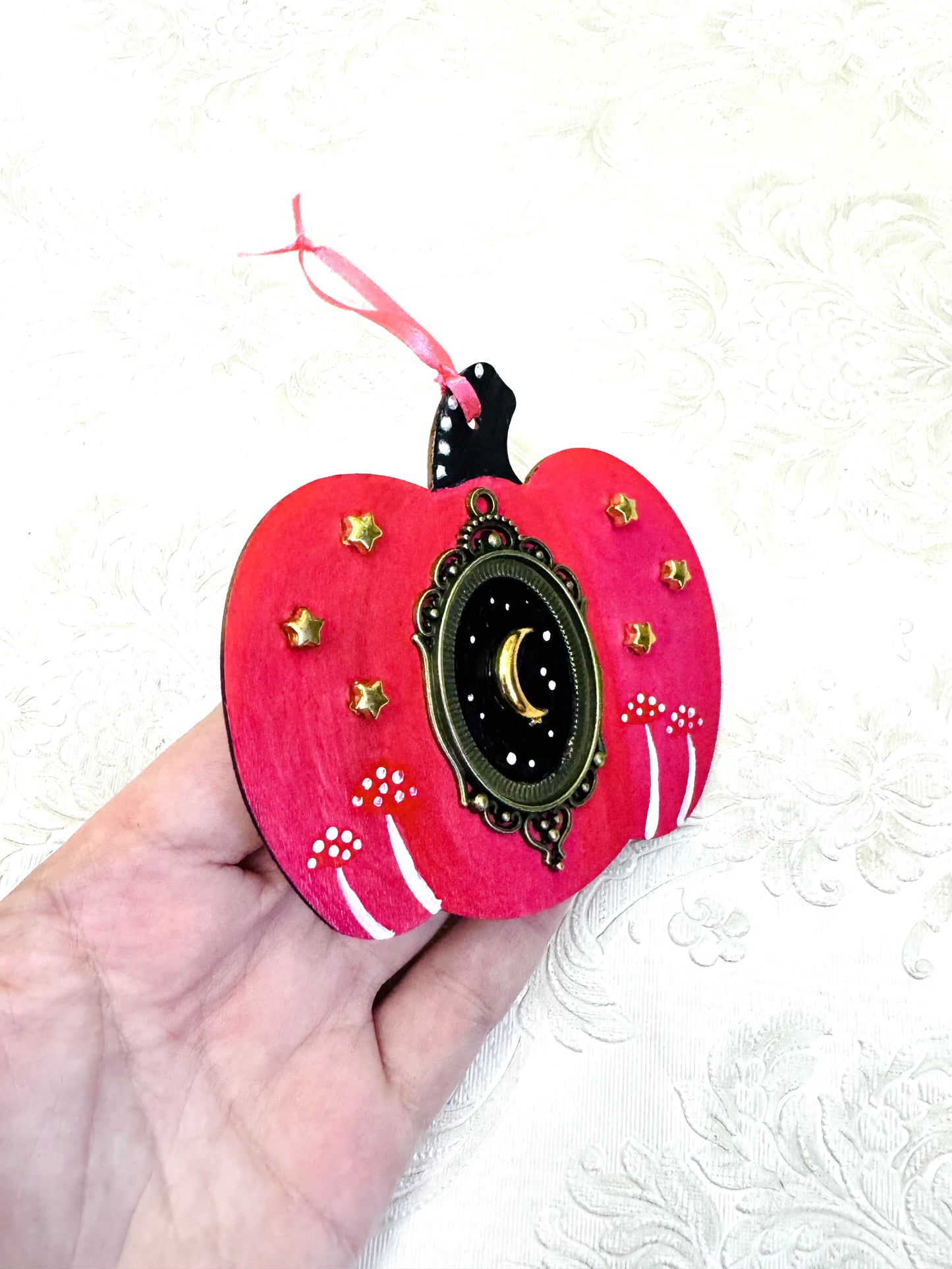Hand-painted pumpkin MAGNET and ornament / Kézzel festett tök mágnes és dísz