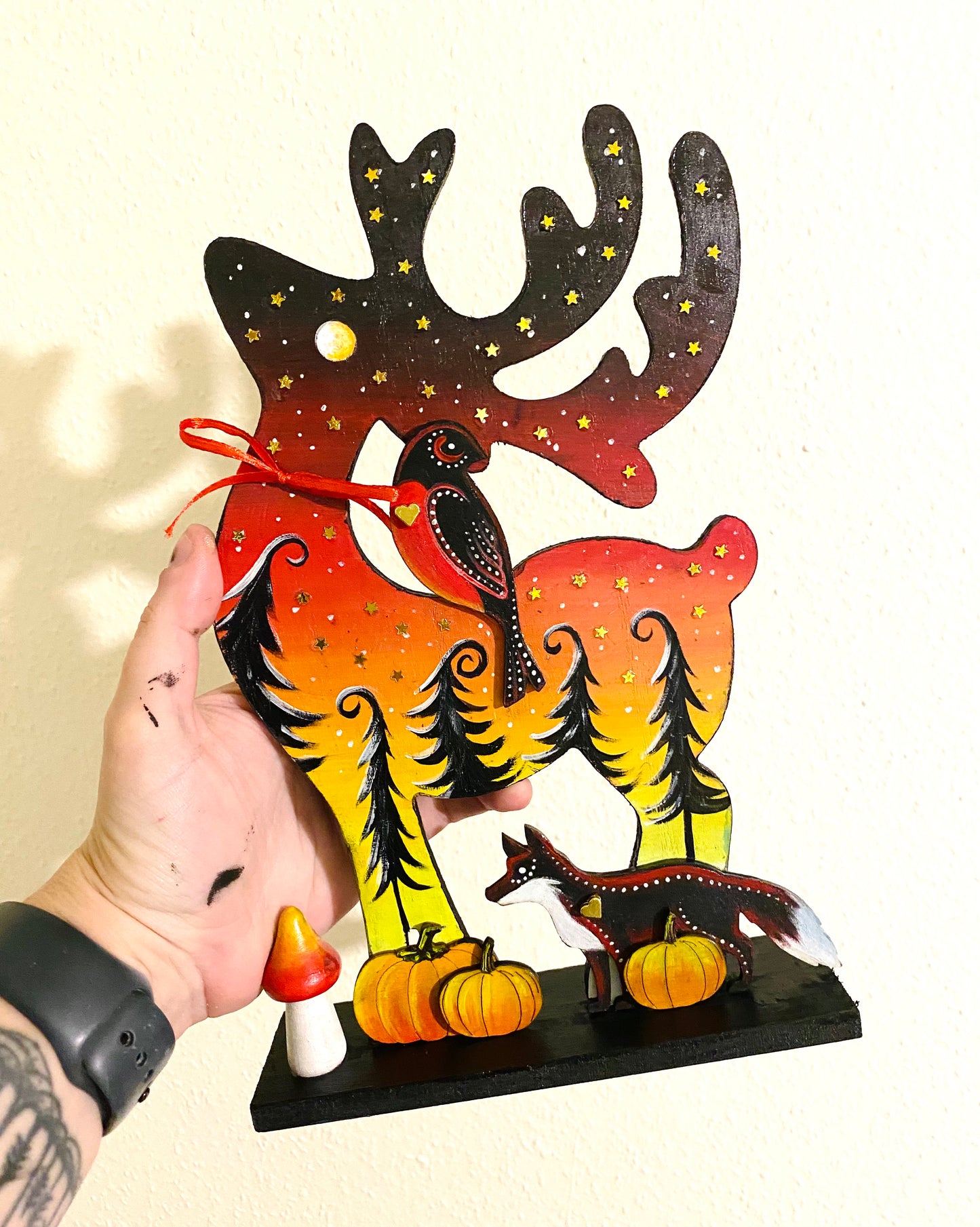 Weihnachtshirschfigur / Karácsonyi szarvas