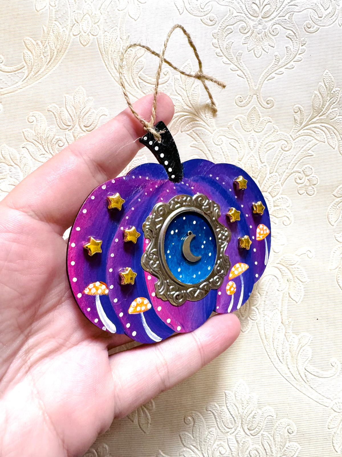 Hand-painted pumpkin MAGNET / Kézzel festett varázstök mágnes