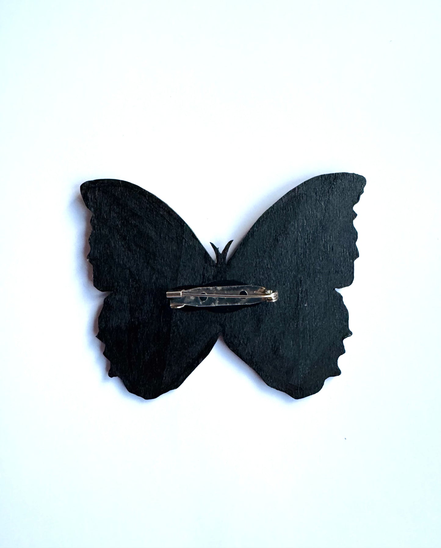 Hand-painted wooden butterfly brooch (Springcollection) / Kézzel festett fa pillangó bross