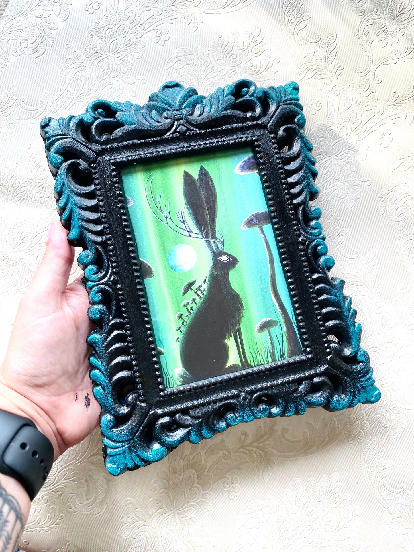 Gerahmter Mini-Kunstdruck in einem verzierten Rahmen / Mini keretezett művészi nyomat díszes keretben