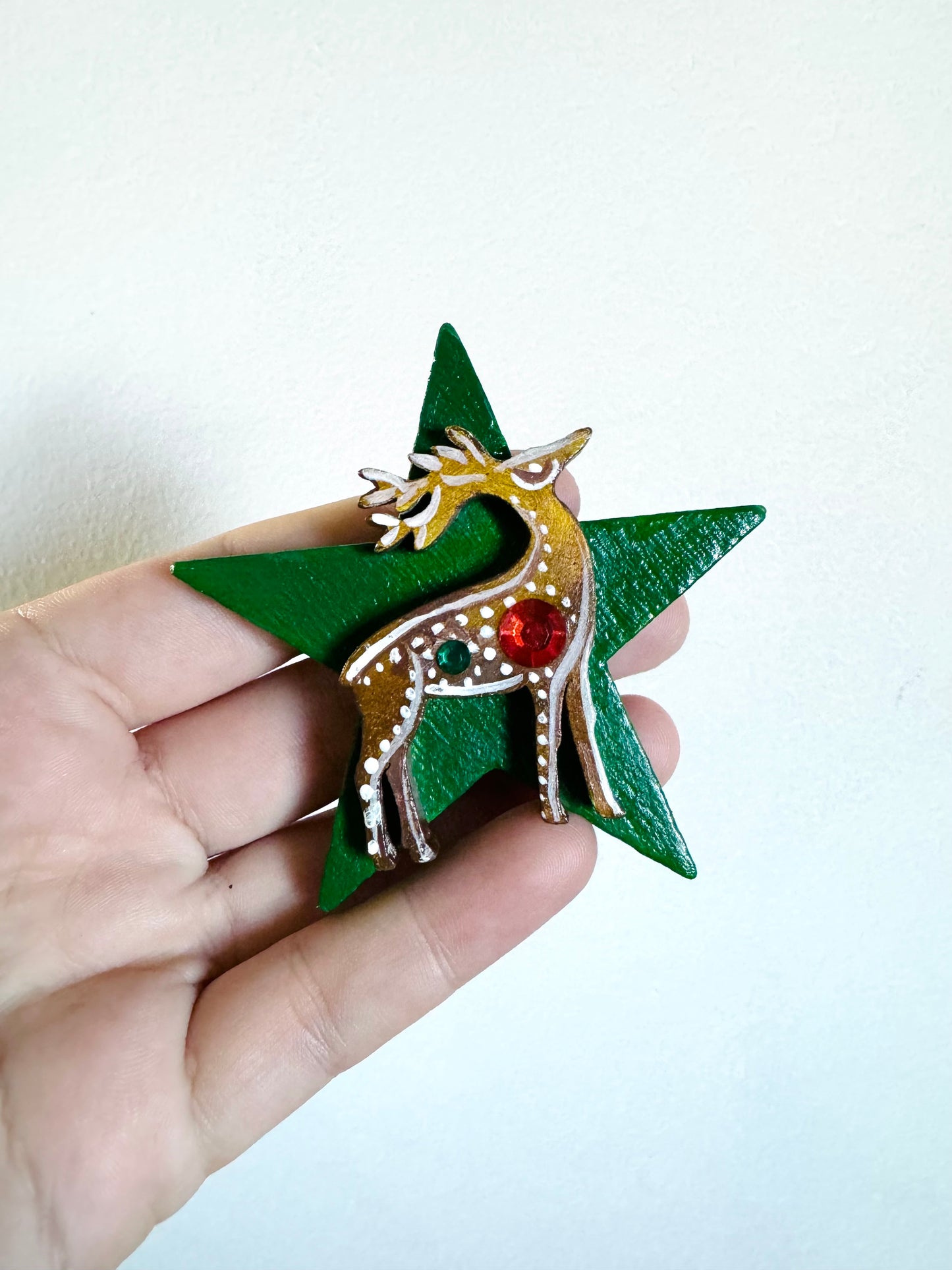 Hand-painted Christmas star magnet / Kézzel festett karácsonyi csillag mágnes