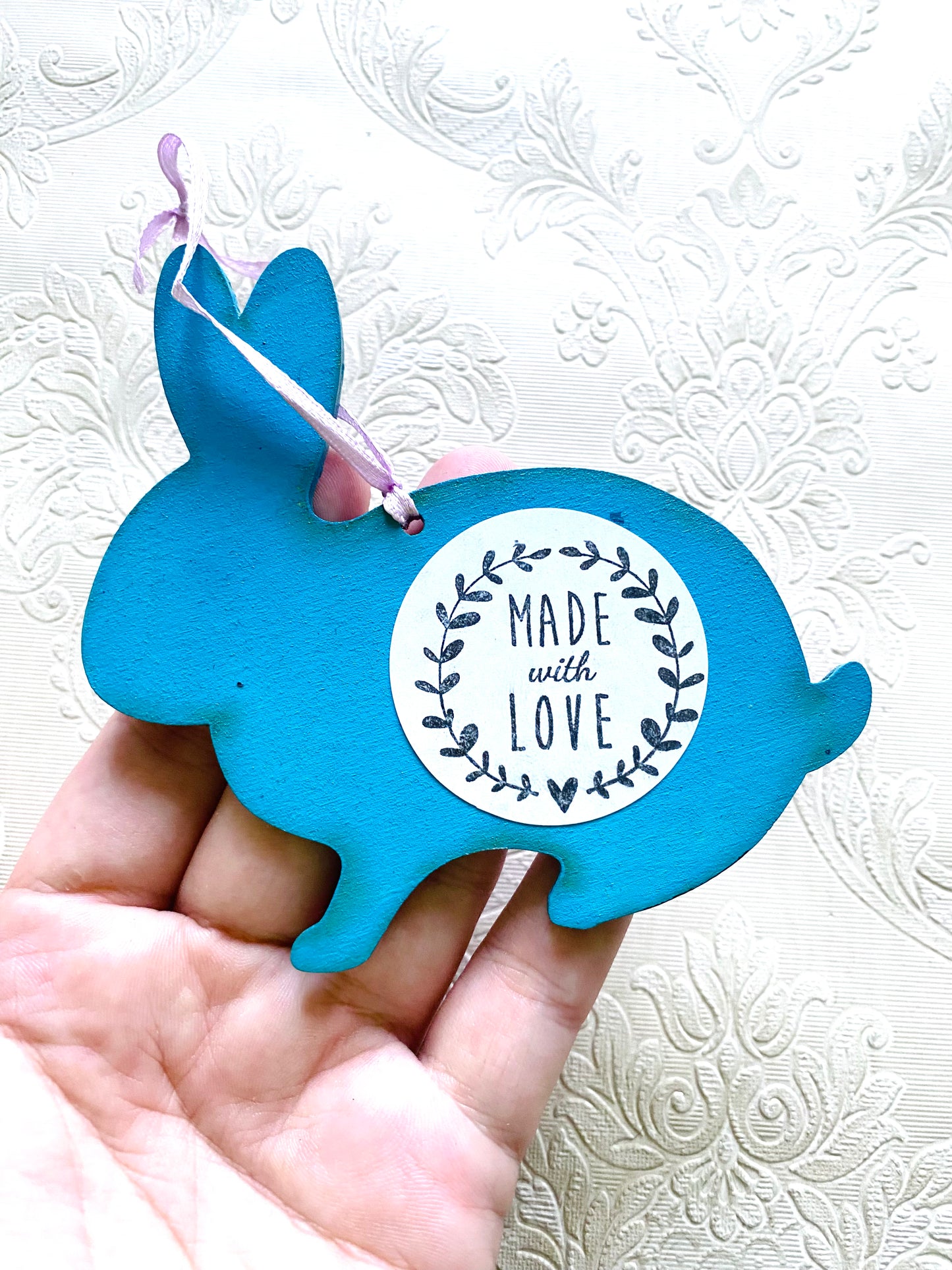 Hand-painted rabbit ornament / Kézzel festett nyuszi dísz