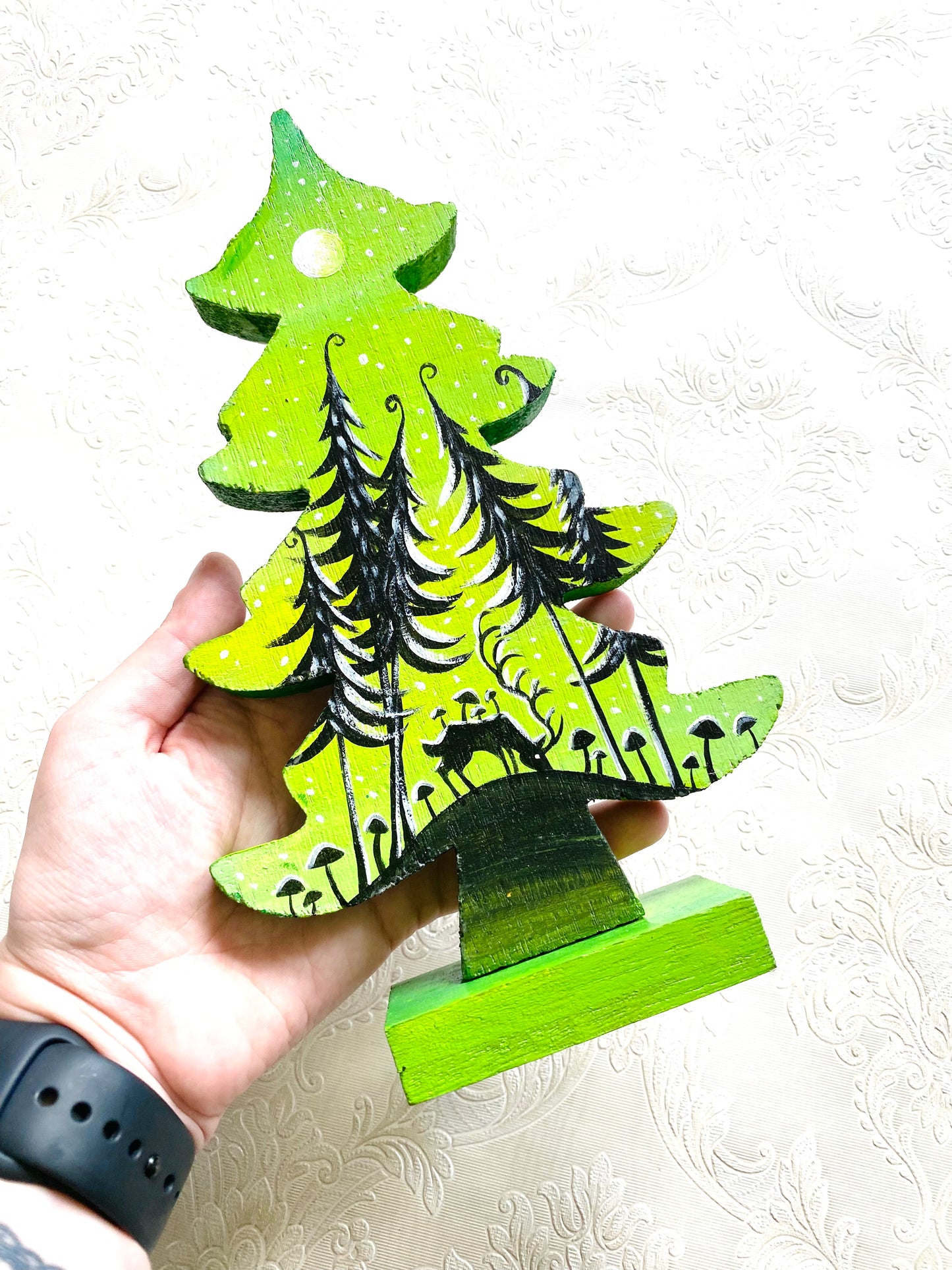 Handbemalte Kiefernfigur KLEINER / Kézzel festett fenyőfa figura KISEBB
