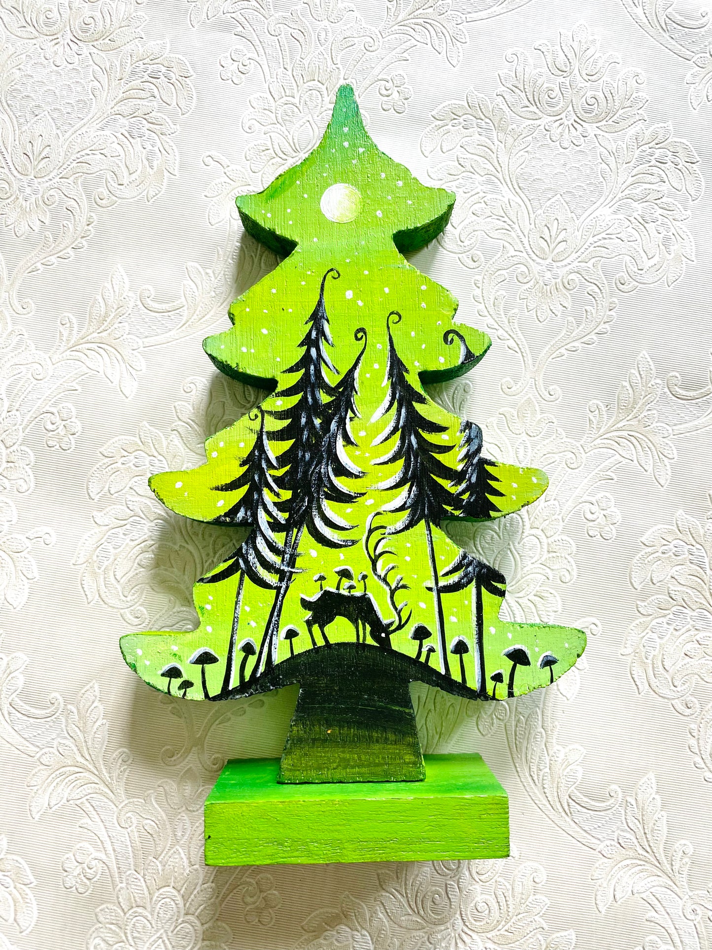 Handbemalte Kiefernfigur KLEINER / Kézzel festett fenyőfa figura KISEBB