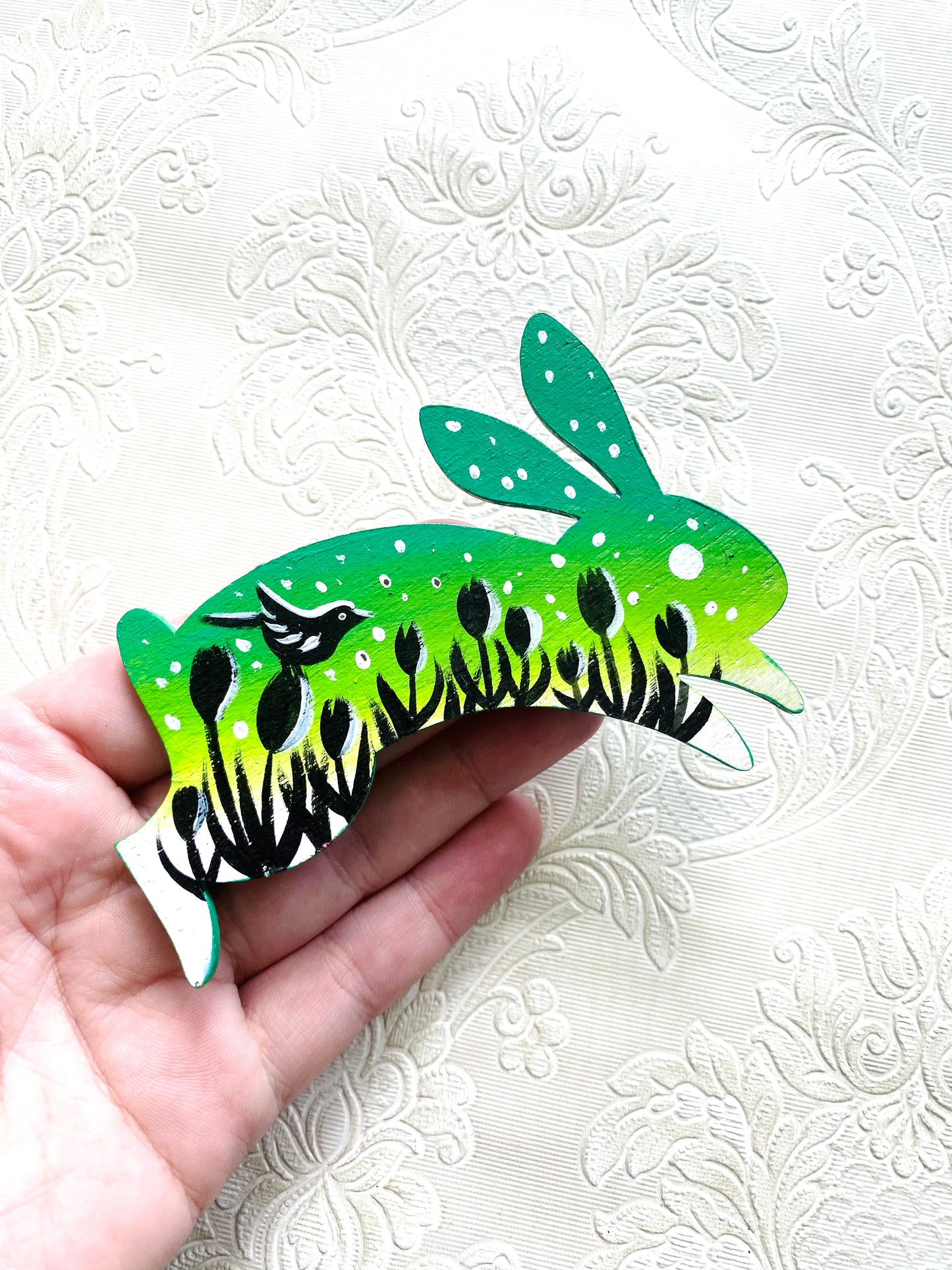Hand-painted bunny magnet / Kézzel festett nyuszi mágnes
