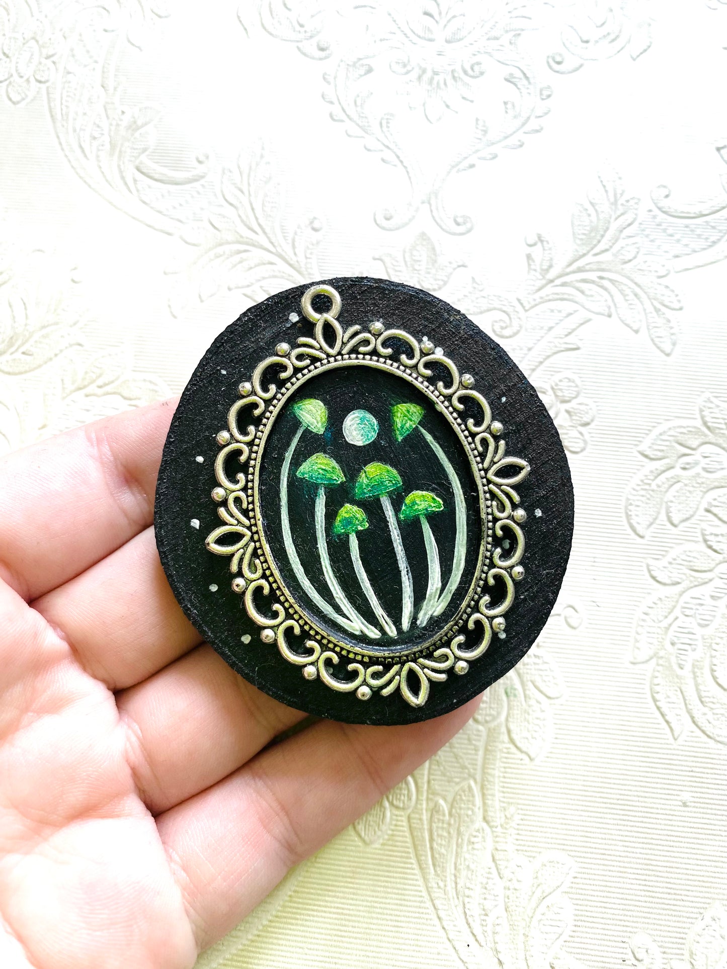 Hand-painted mushroom magnet / Kézzel festett gomba mágnes