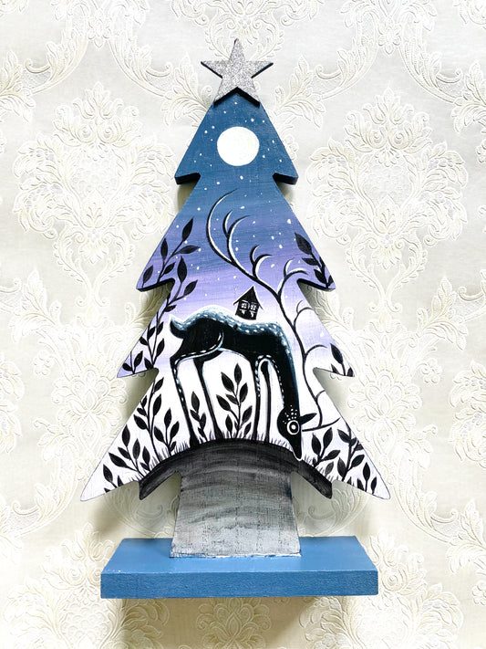 Hand-painted pine tree figurine LARGER / Kézzel festett fenyőfa figura NAGYOBB