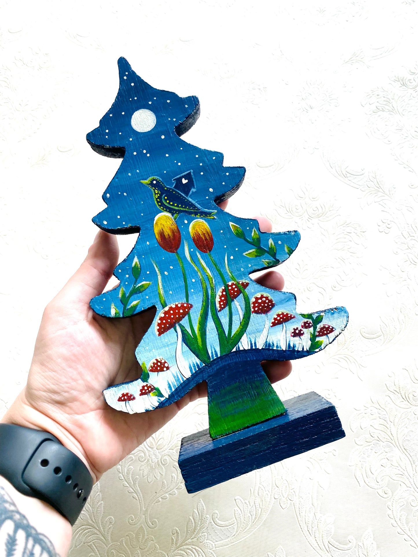 Handbemalte Kiefernfigur KLEINER / Kézzel festett fenyőfa figura KISEBB
