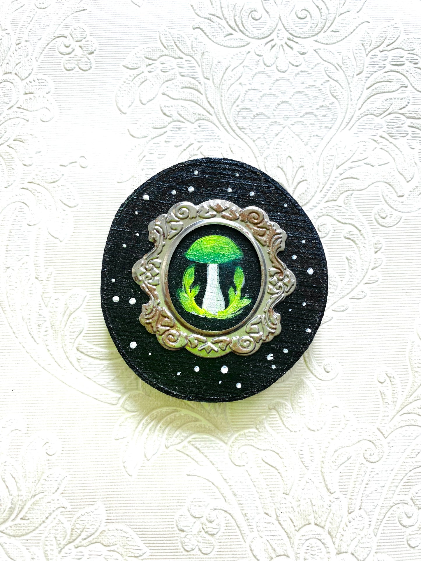 Hand-painted mushroom magnet / Kézzel festett gomba mágnes