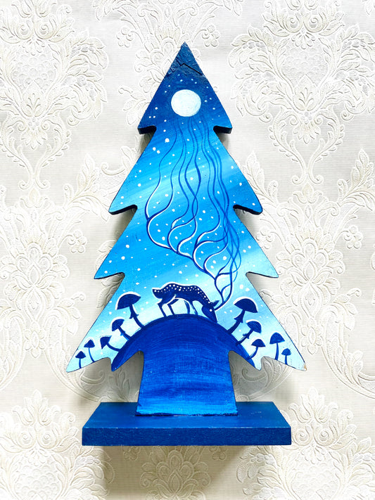 Hand-painted pine tree figurine SMALLER / Kézzel festett fenyőfa figura KISEBB