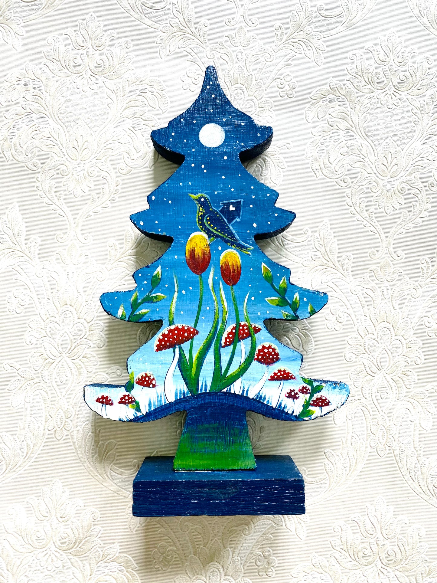 Handbemalte Kiefernfigur KLEINER / Kézzel festett fenyőfa figura KISEBB