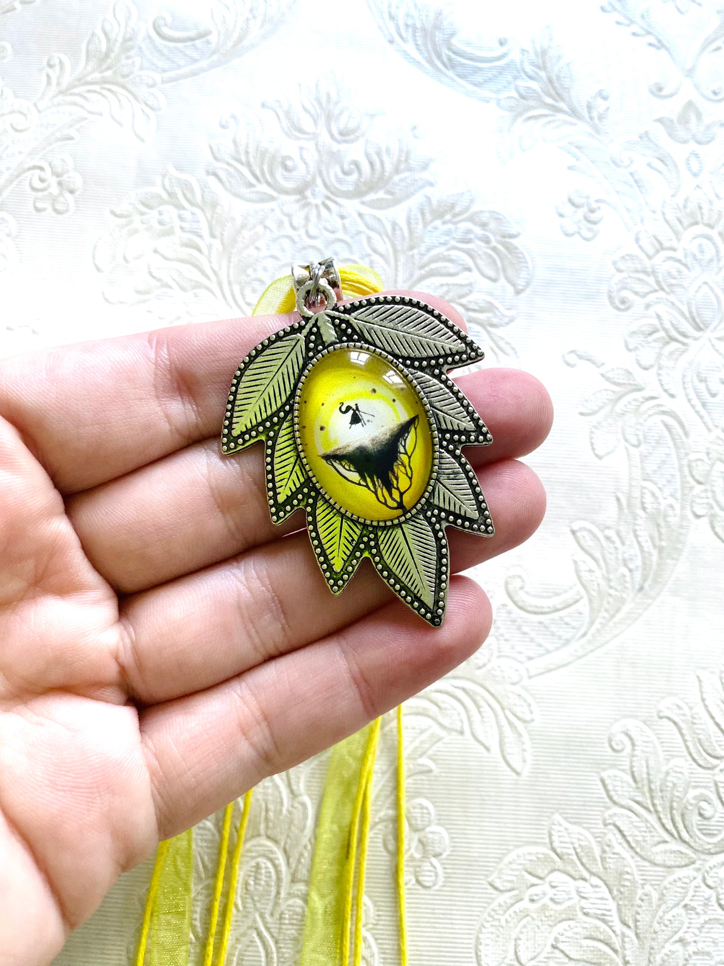 Blattanhänger / Leveles-Medaille