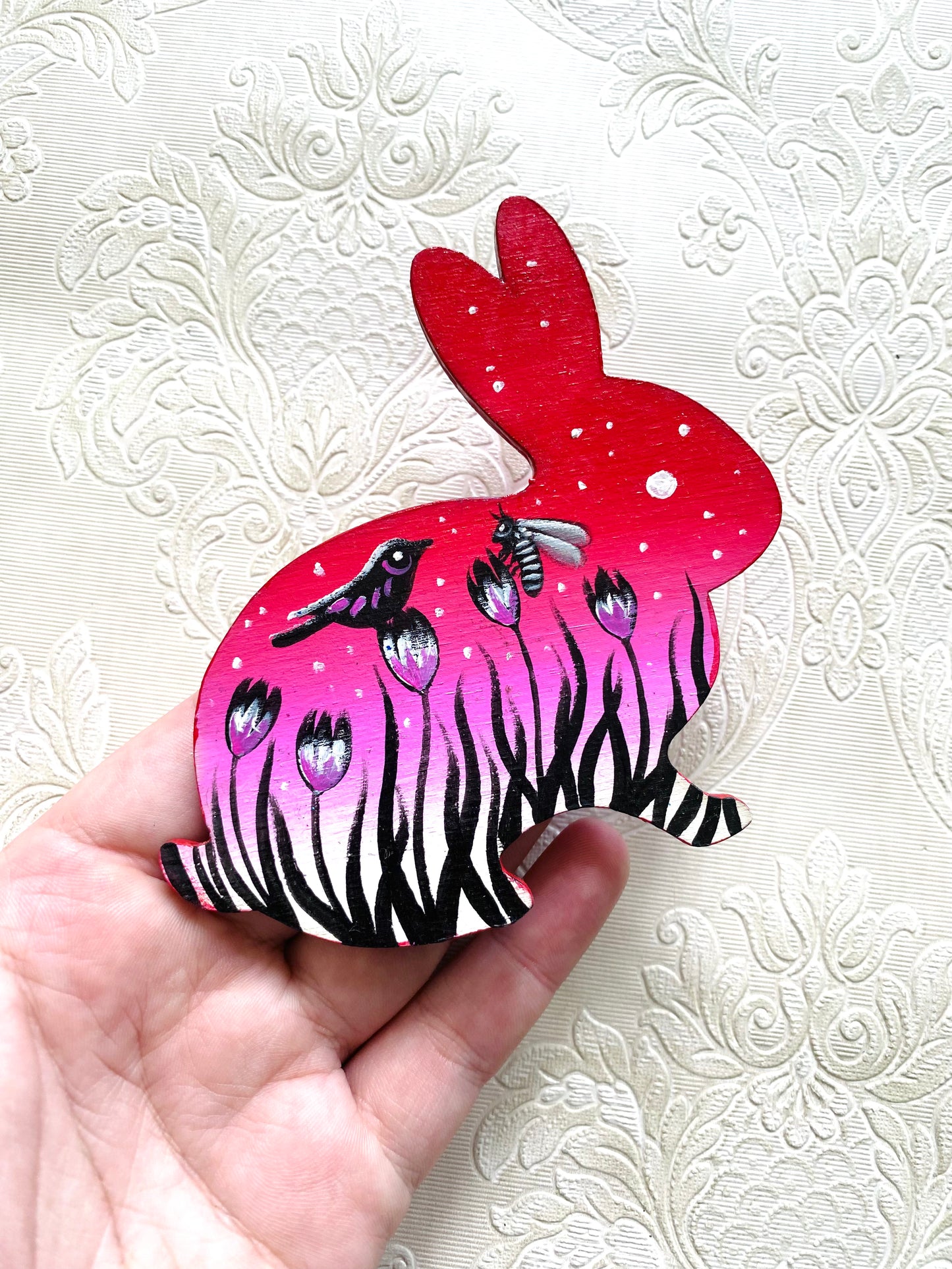 Hand-painted bunny magnet / Kézzel festett nyuszi mágnes