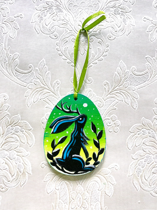 Hand-painted hanging egg ornament / Kézzel festett akasztós tojás dísz