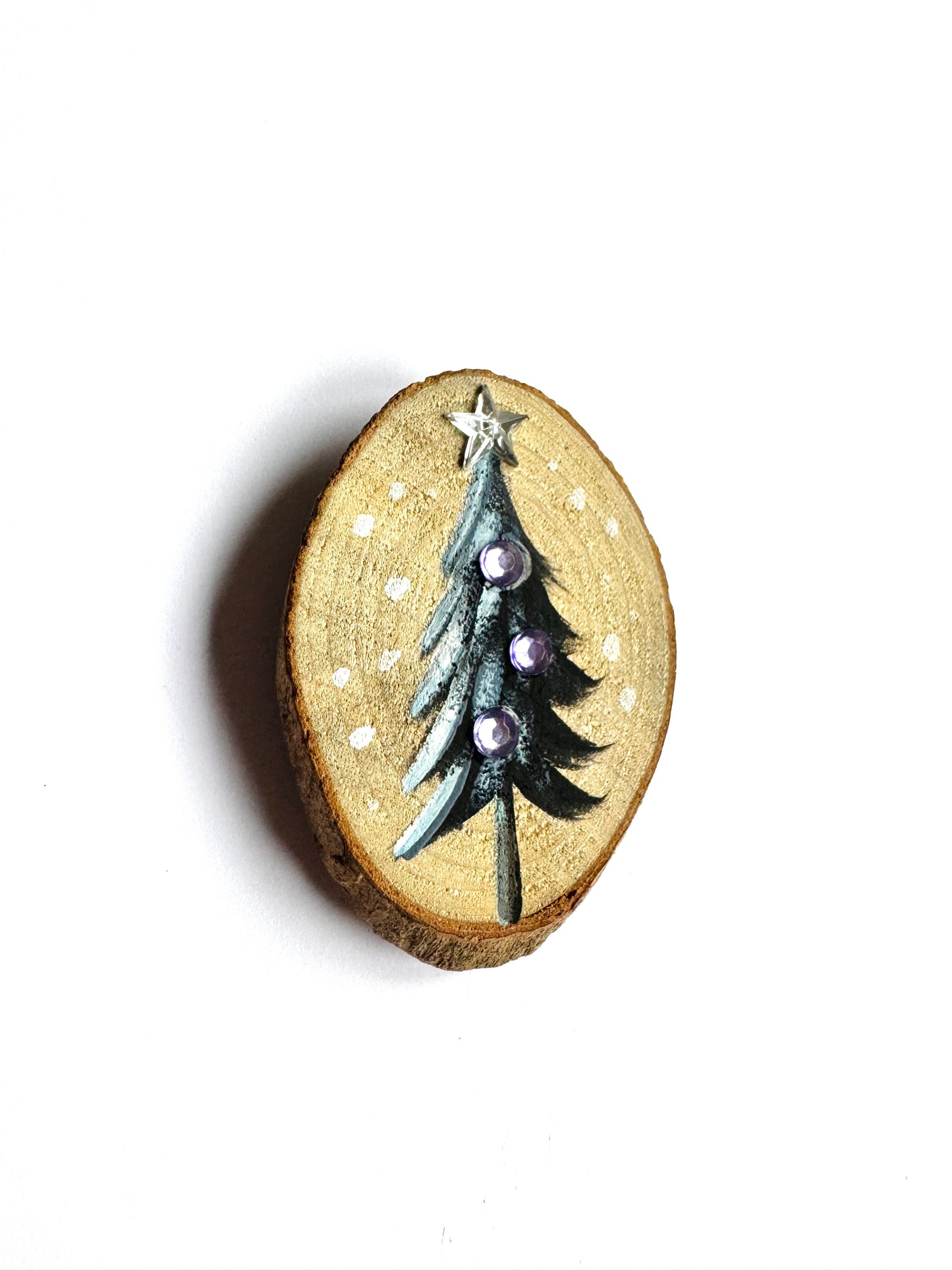Hand-painted small Christmas tree MAGNET / Kézzel festett kicsi karácsonyfa fakorong MÁGNES