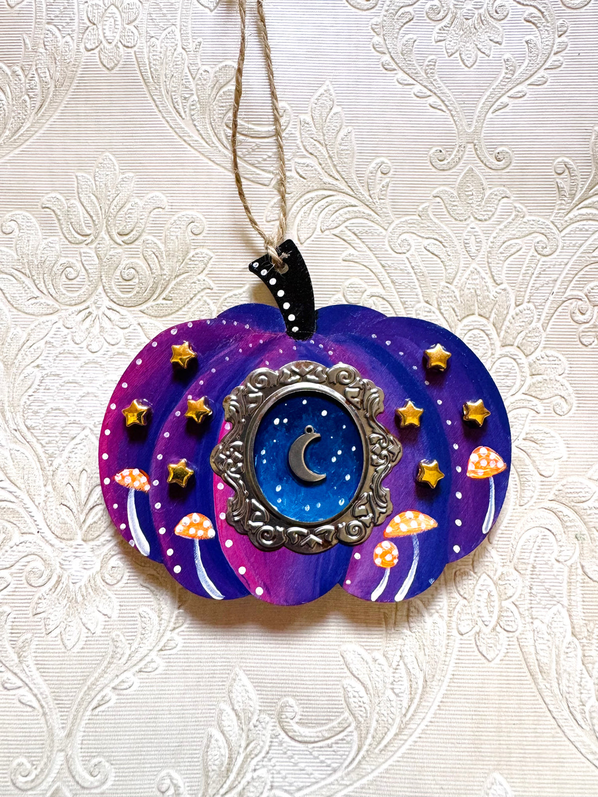 Hand-painted pumpkin MAGNET / Kézzel festett varázstök mágnes